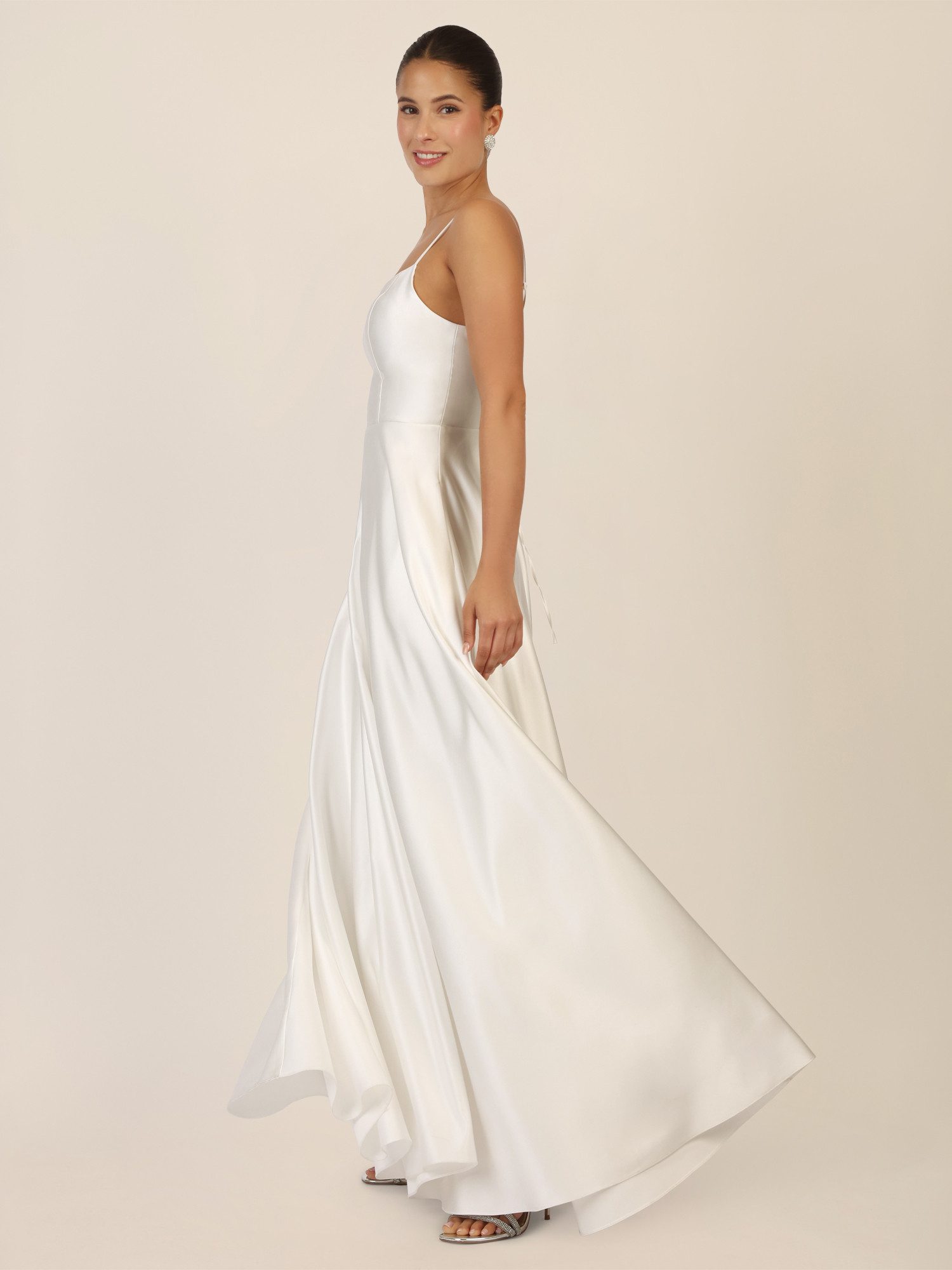 Apart Abendkleid aus Satin mit Spaghettiträgern günstig online kaufen