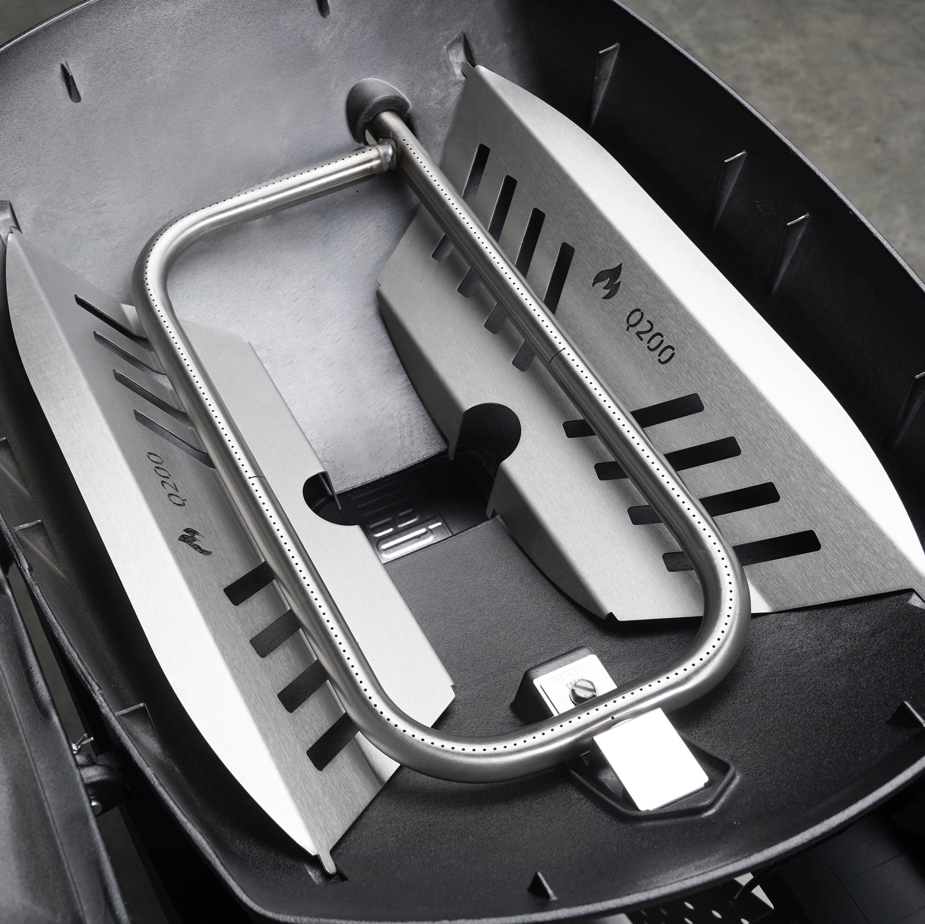 Grillrost.com BBQ Grillrost BBQ Hitzereflektor Weber Q200 / Q2000, Made in Germany