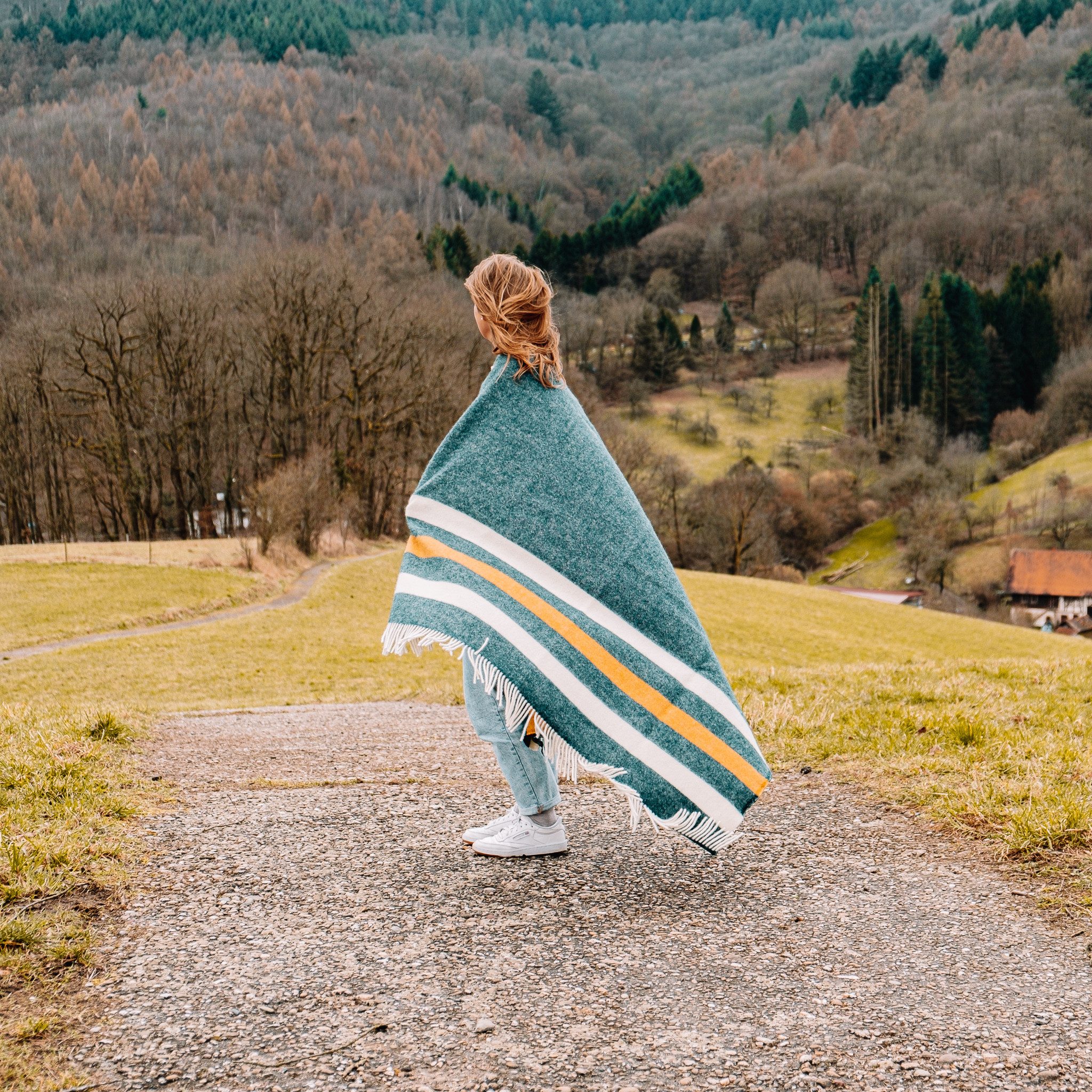 Steppenwolle Tagesdecke YOSEMITE, Nachhaltige Kuscheldecke 130x200cm, Made in EU aus 100% Schurwolle