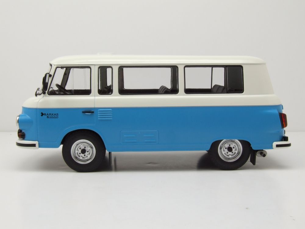 MCG Modellauto Barkas B 1000 1965 blau weiß, Maßstab 1:18