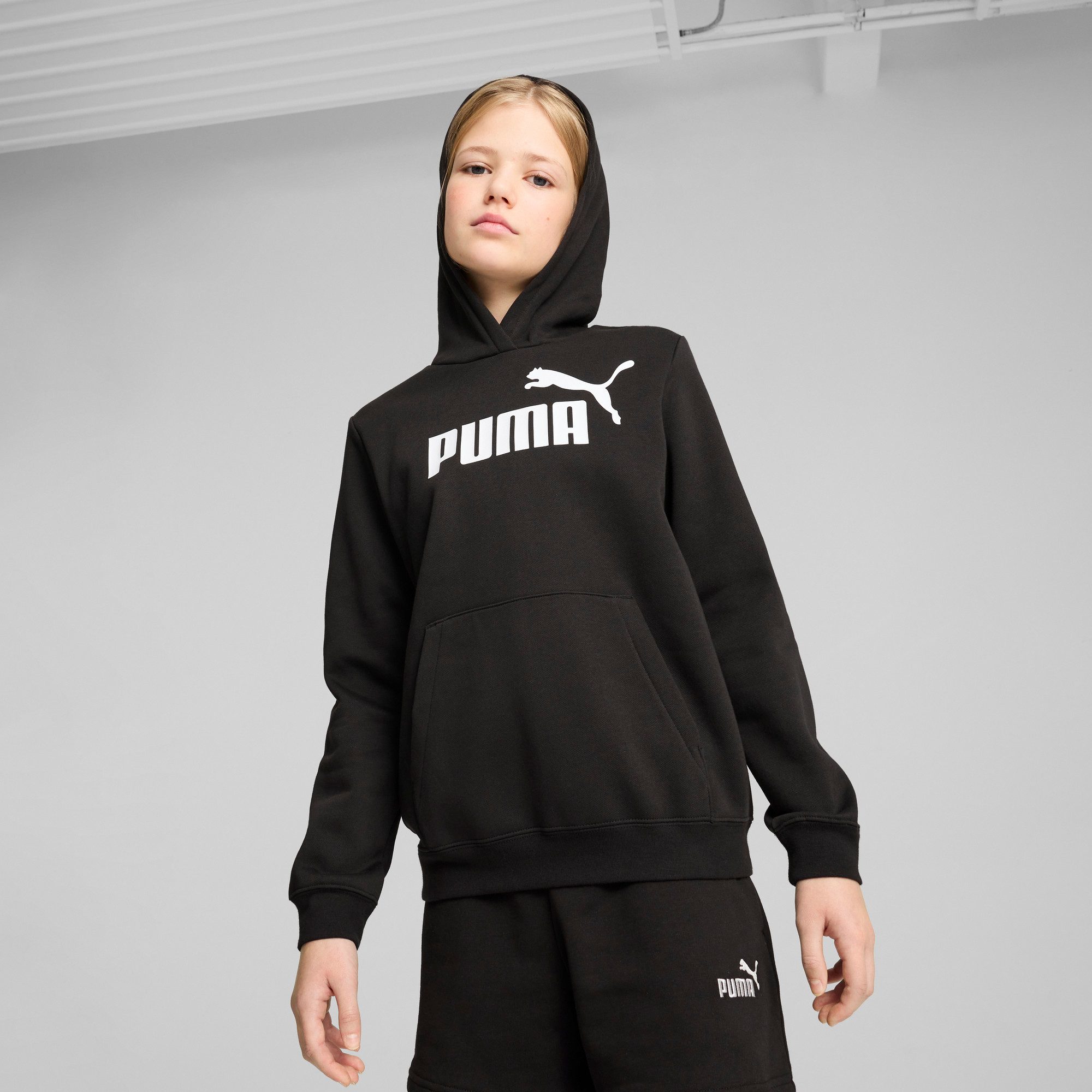 PUMA Kapuzensweatshirt ESS NO 1 LOGO HOODIE FL G mit verstellbarer Kapuze, mit Kängurutasche