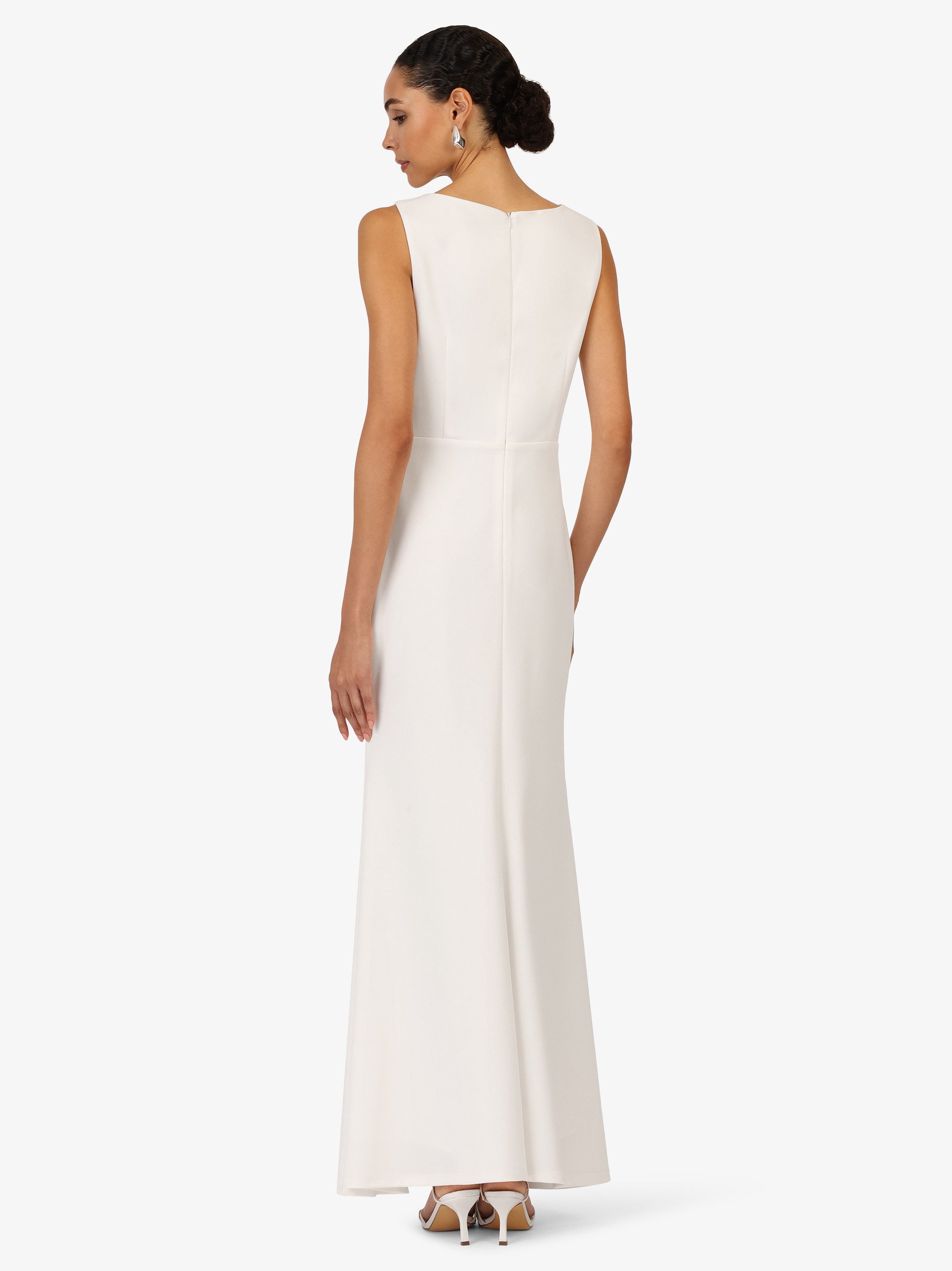 Kraimod Abendkleid mit Wickeloptik und Stickdetails