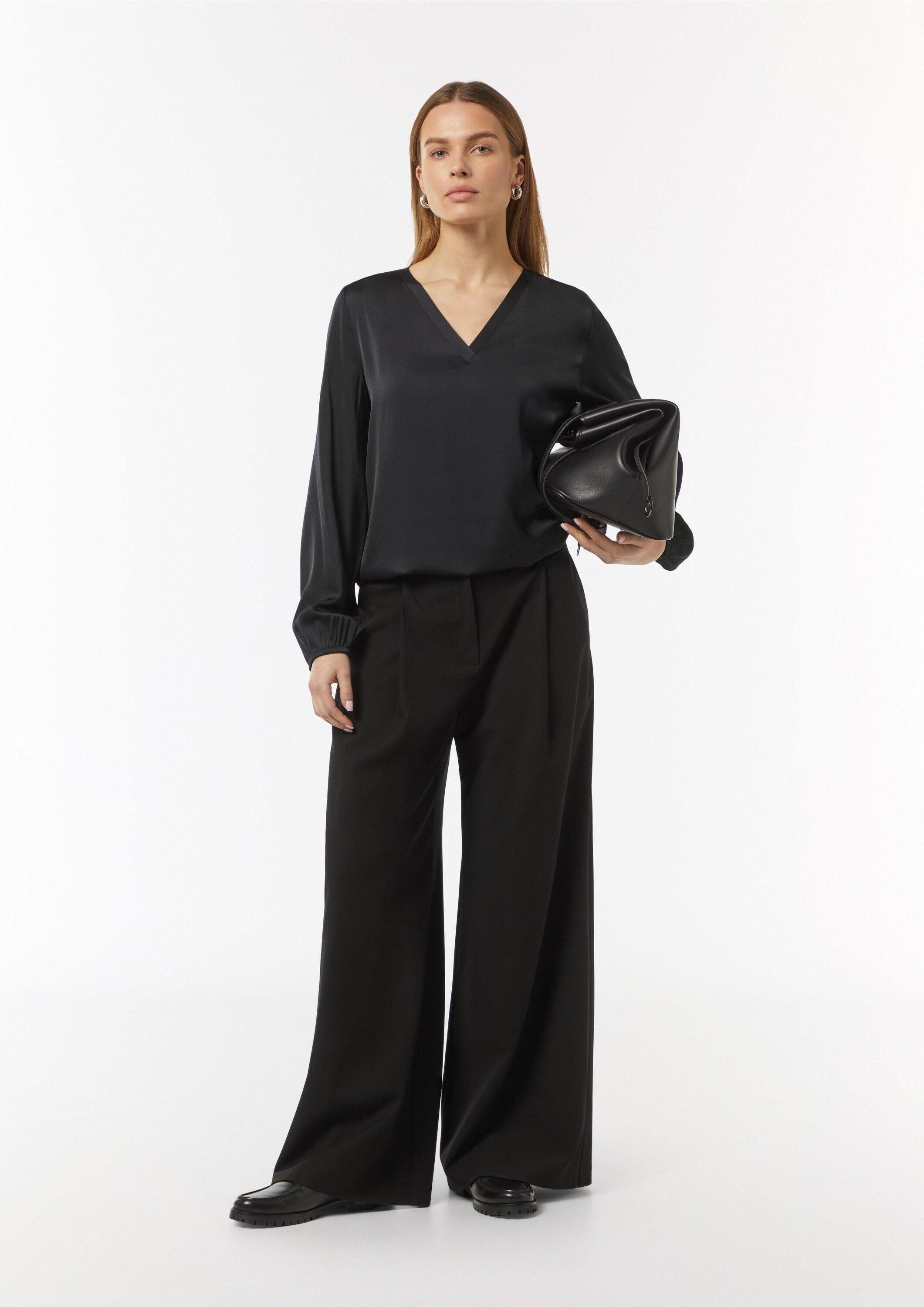 comma Langarmbluse Bluse Satin-Bluse mit V-Ausschnitt und elastischen Bündchen