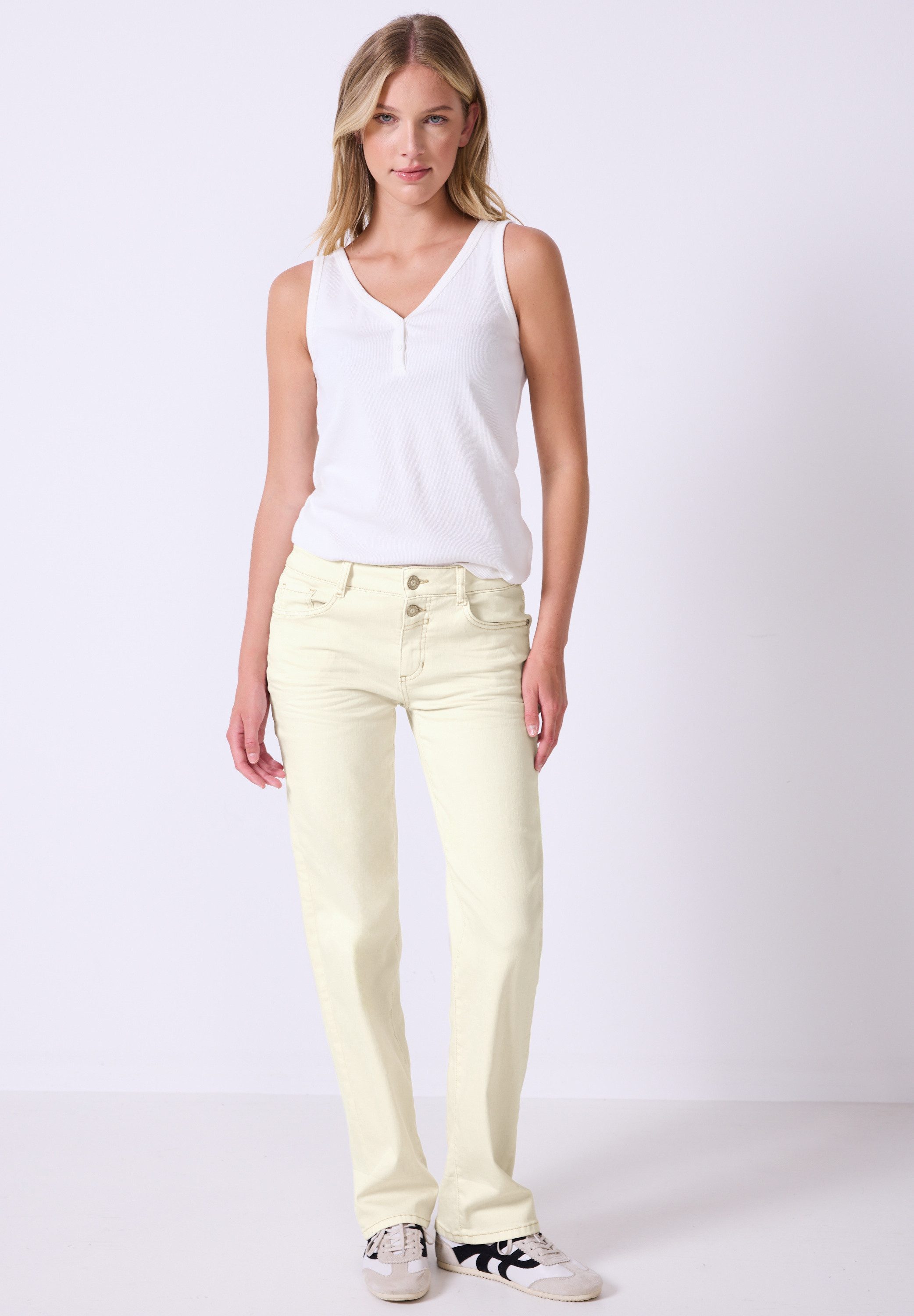 STREET ONE STUDIO Comfort-fit-Jeans Middle Waist – Bild 5 von 5