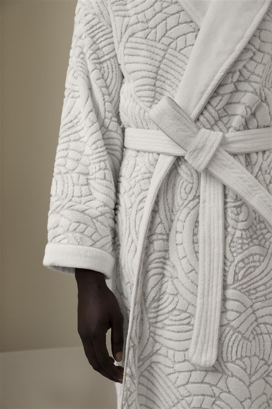 Beddinghouse Bademantel Dodo Pavone Bathrobe_White_UV_UV_L 1 Bademantel L, Gürtel, Bademantel Damen und Herren Morgenmantel Frottee