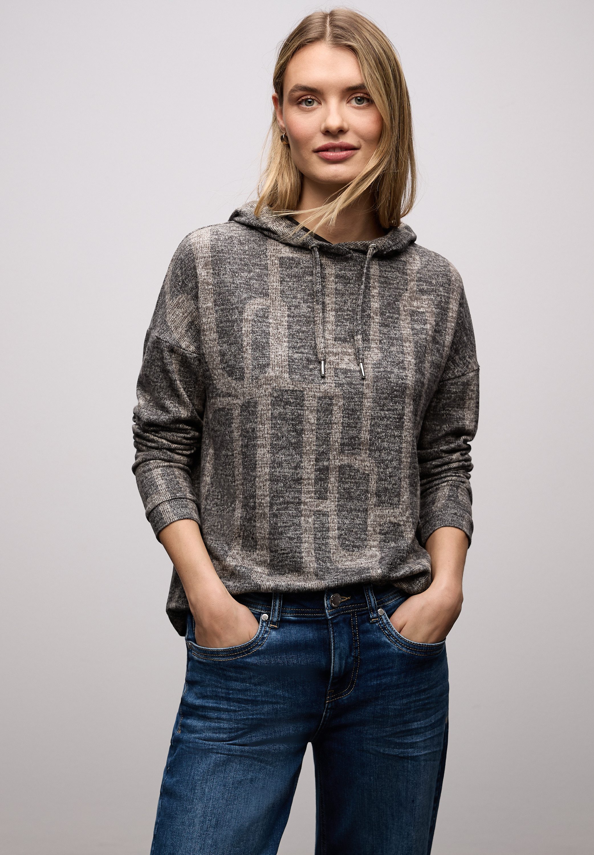STREET ONE Kapuzenpullover Lässige Kapuze samt Tunnelzug
