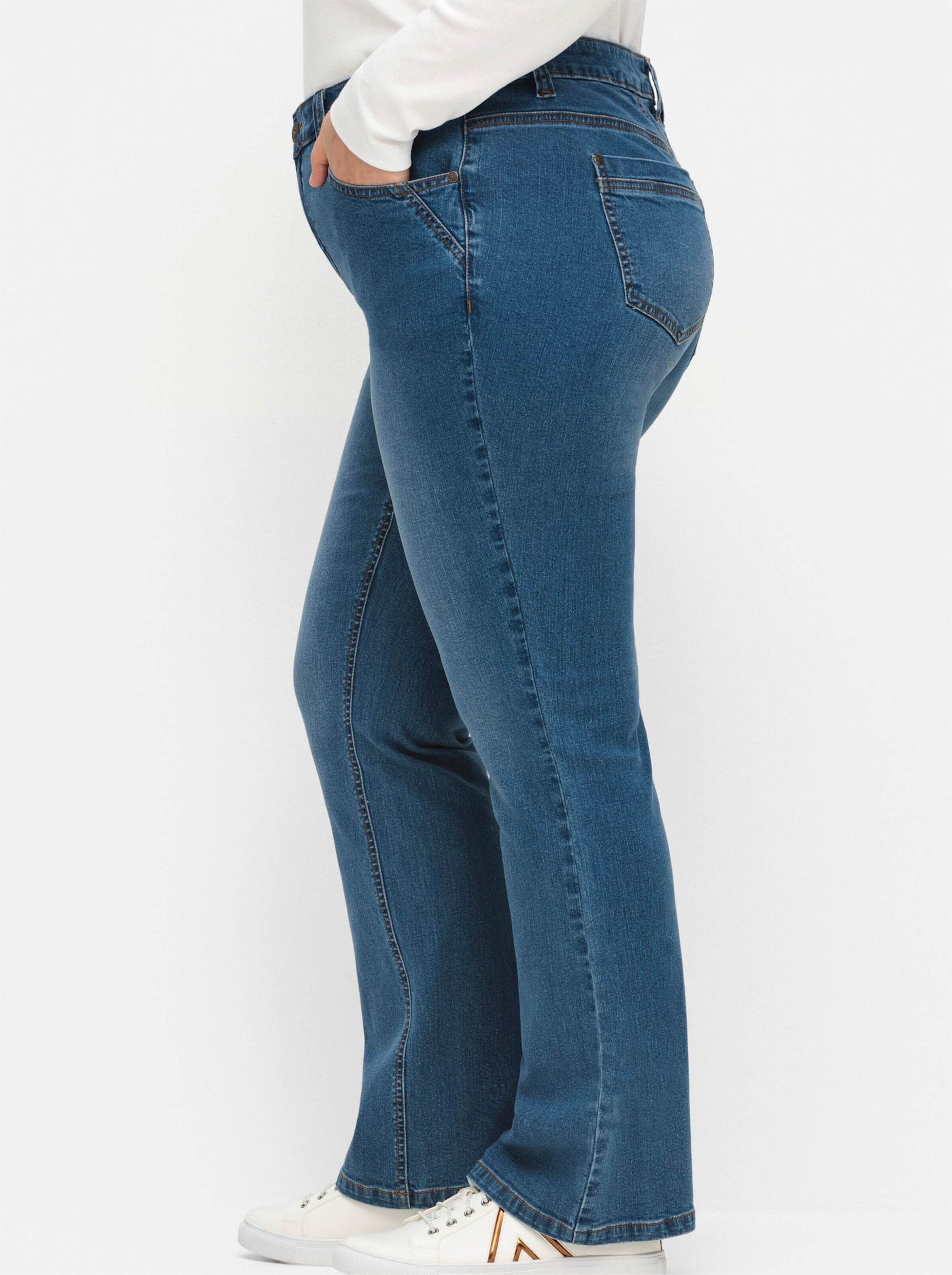 Sheego Bequeme Jeans Bootcut-Jeans SUSANNE ideal bei viel Bauch und schmalen Beinen – Bild 3 von 5