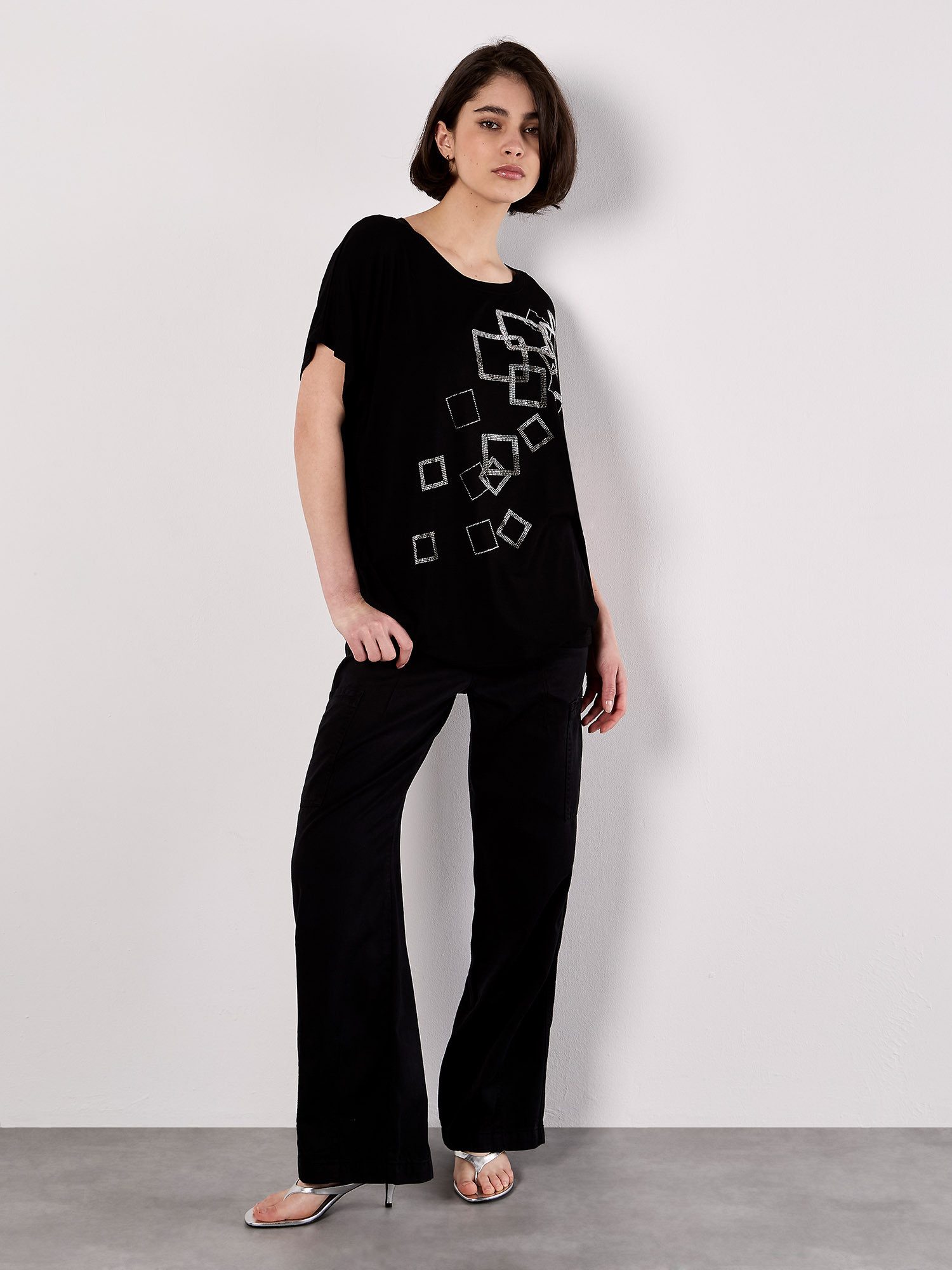 Apricot T-Shirt T-Shirt mit verstreuten Strassquadraten