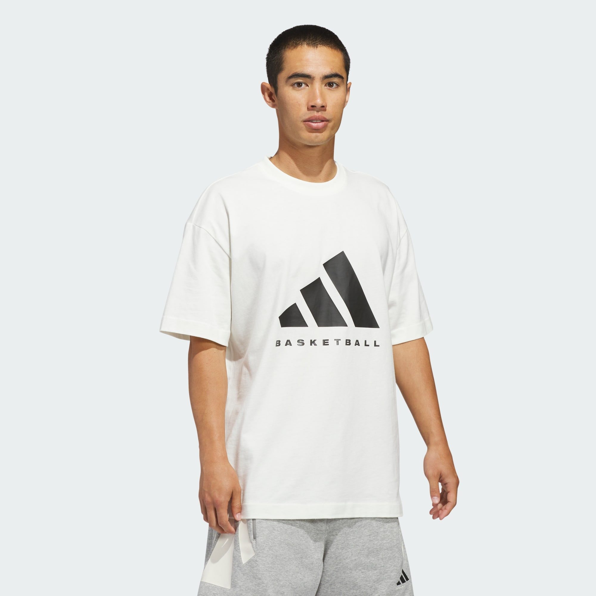 T-Shirt ADIDAS BASKETBALL T-SHIRT – GENDERNEUTRAL