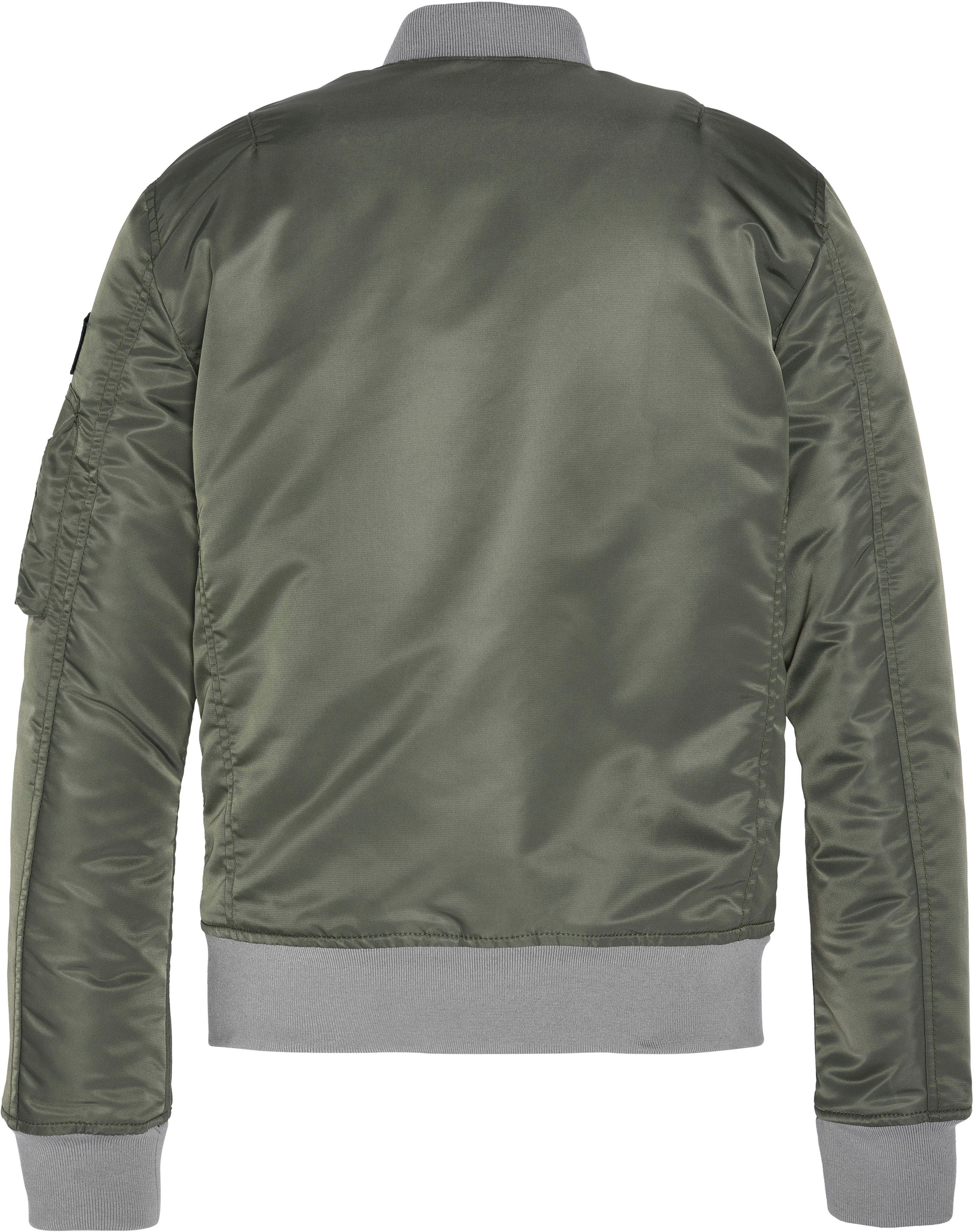 Schott Armtaschen khaki mit NYC sage Bomberjacke zusätzlichen