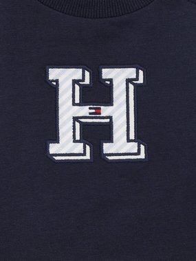 Tommy Hilfiger Shirt & Hose BABY ITHACA H SET (Set, 2-tlg., 2er) mit Logo-Stickereien