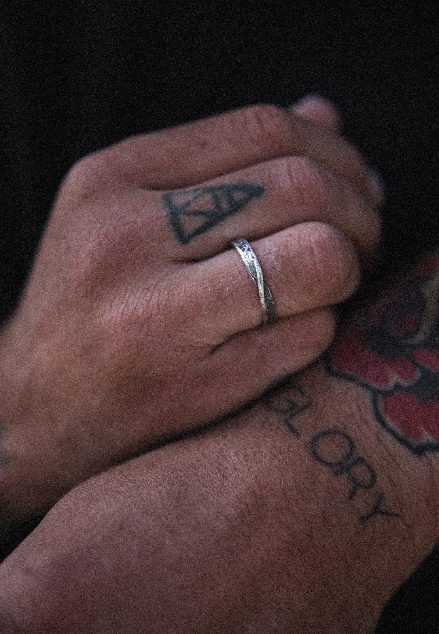 HAZE & GLORY Silberring Herren Bandring - Twisted 925 Silber