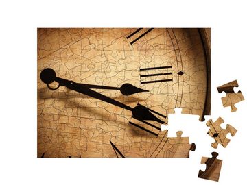 puzzleYOU Puzzle Klassisches Uhrenziffernblatt mit Rissen, 48 Puzzleteile, puzzleYOU-Kollektionen Uhren