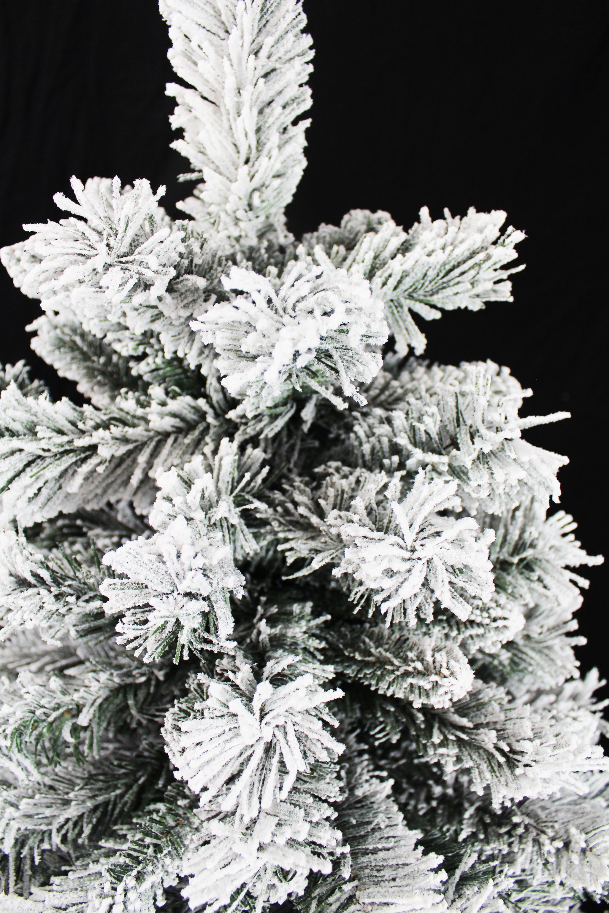 Arnusa Künstlicher Weihnachtsbaum mit Schnee Effekt inl. Aufbewahrungstasche und Metallständer, Edeltanne, klappbar wie echt