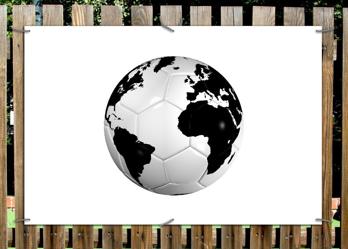 Thumbnail - Wallario Sichtschutzzaunmatten Planet Fußball