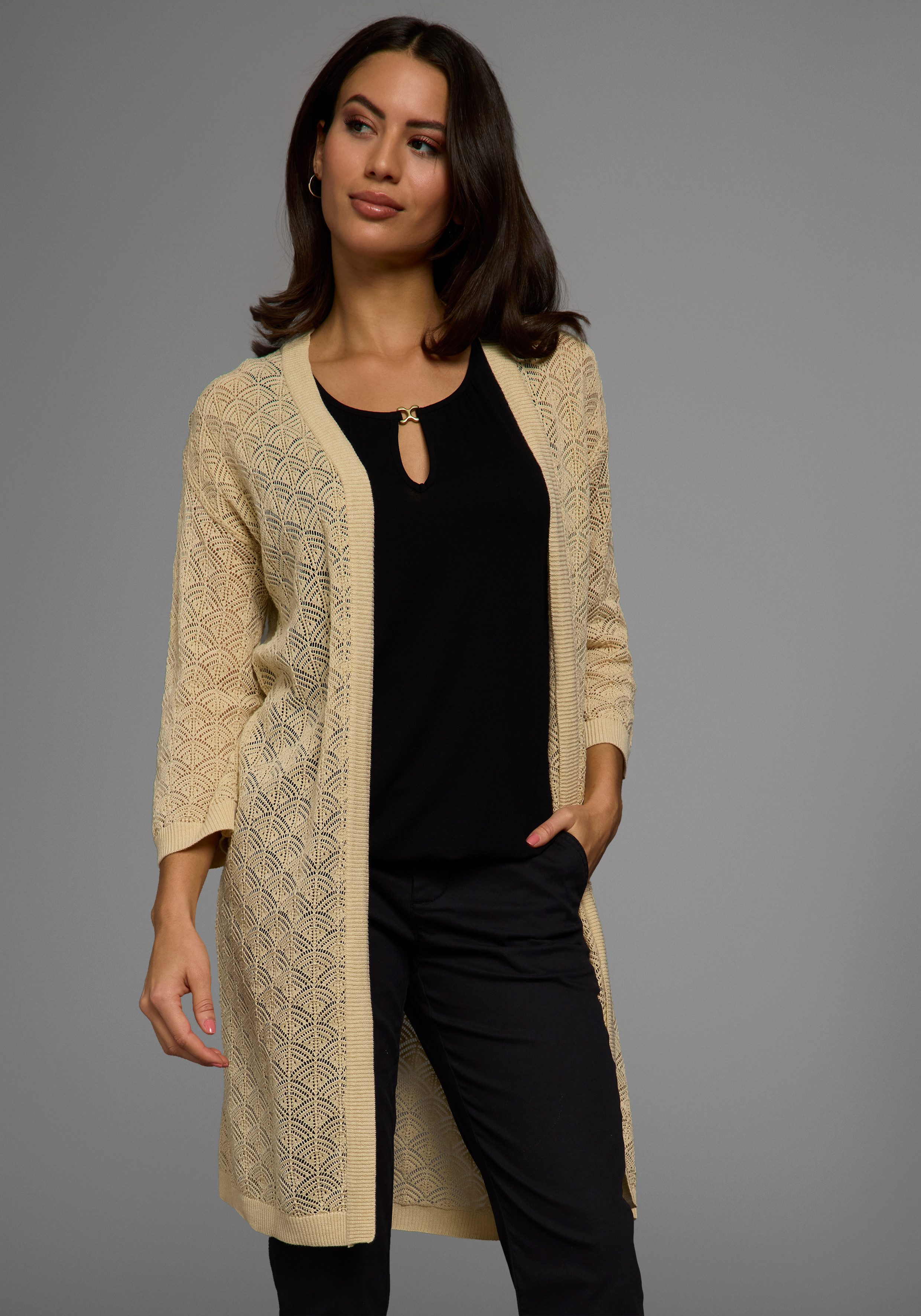 Laura Scott Longstrickjacke mit sommerlichem Ajourmuster und 3/4 Ärmeln günstig online kaufen