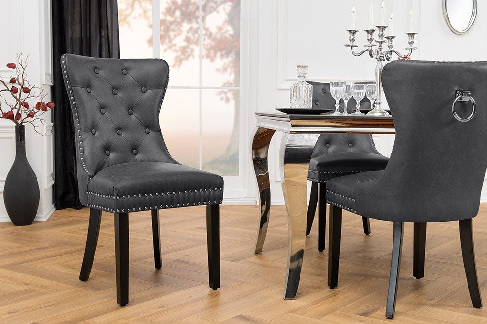 riess-ambiente Esszimmerstuhl CASTLE schwarz - Kunstleder, Holzbeine, Komfortgriff, Ziernieten (Einzelartikel, 1 St), Barock & Chesterfield-Kombination - ideal für Küche & Esszimmer