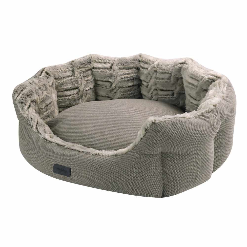 Nobby Tierbett oval "CACHO"