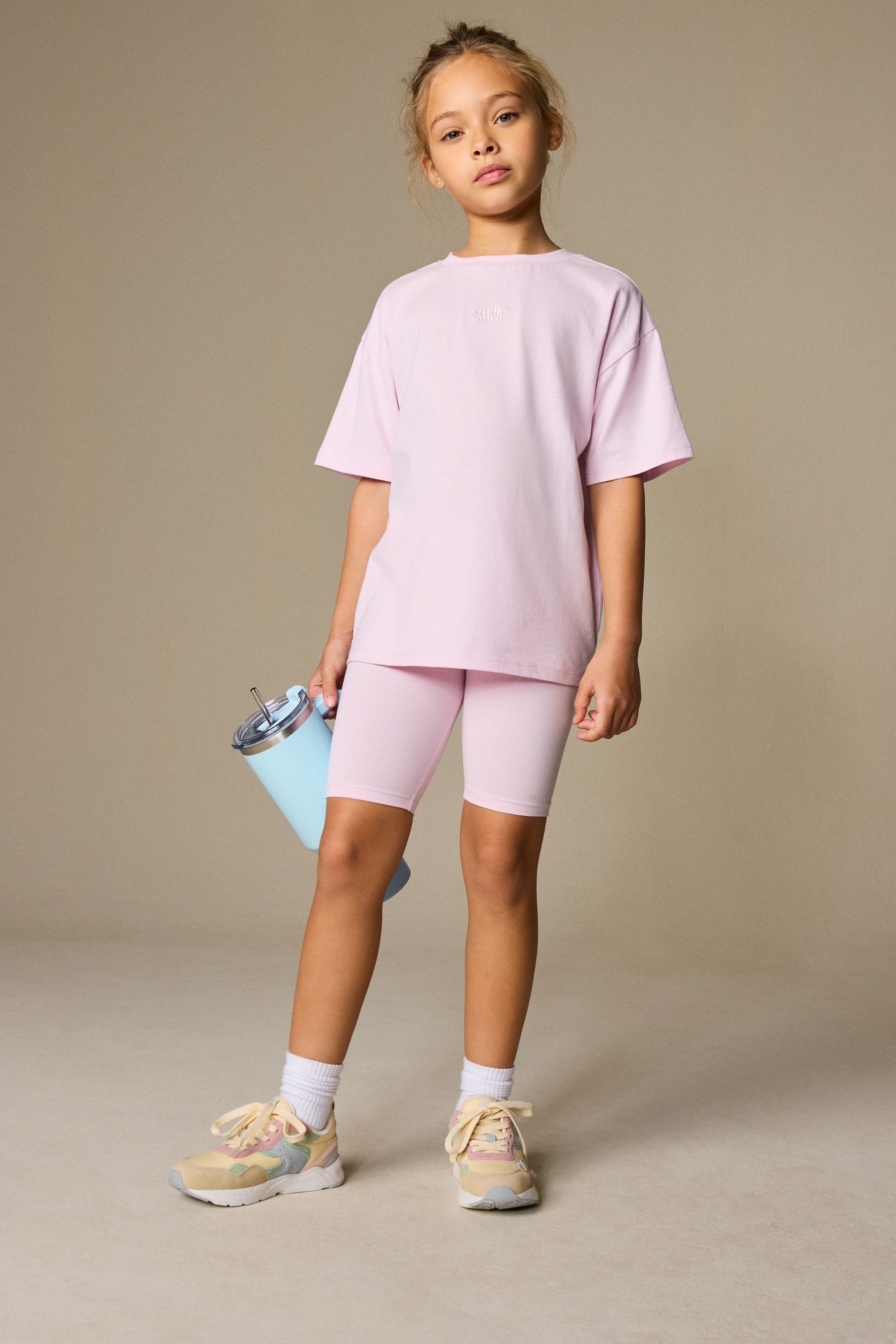 Next T-Shirt & Shorts Oversized Fit T-Shirt und Radlerhose im Set (2-tlg)