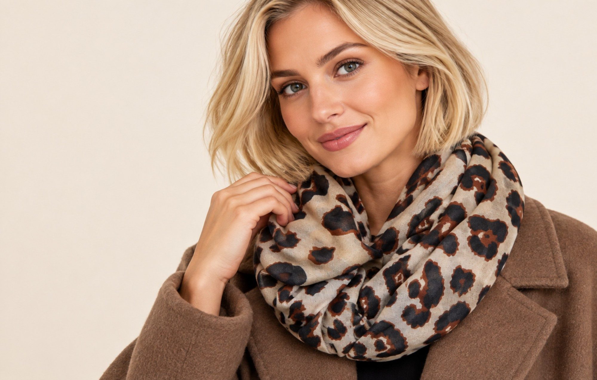 Ella Jonte Loop, Leopard mit feinem Farbverlauf - extrabreit und leicht