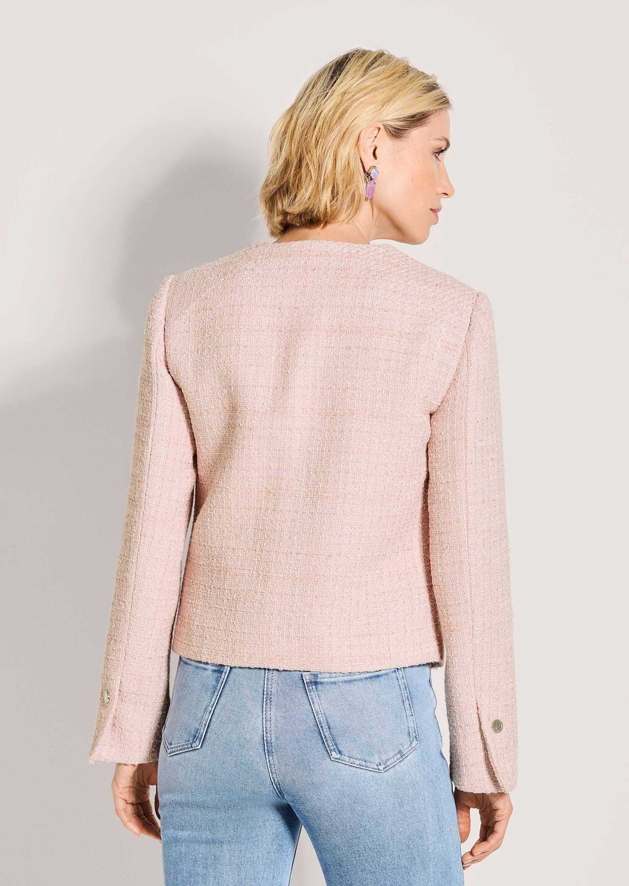 MADELEINE Kurzblazer Bouclé-Blazer mit Glanzakzenten Kurzblazer mit Rundhals, Pattentaschen, Knopfleiste und Langarm