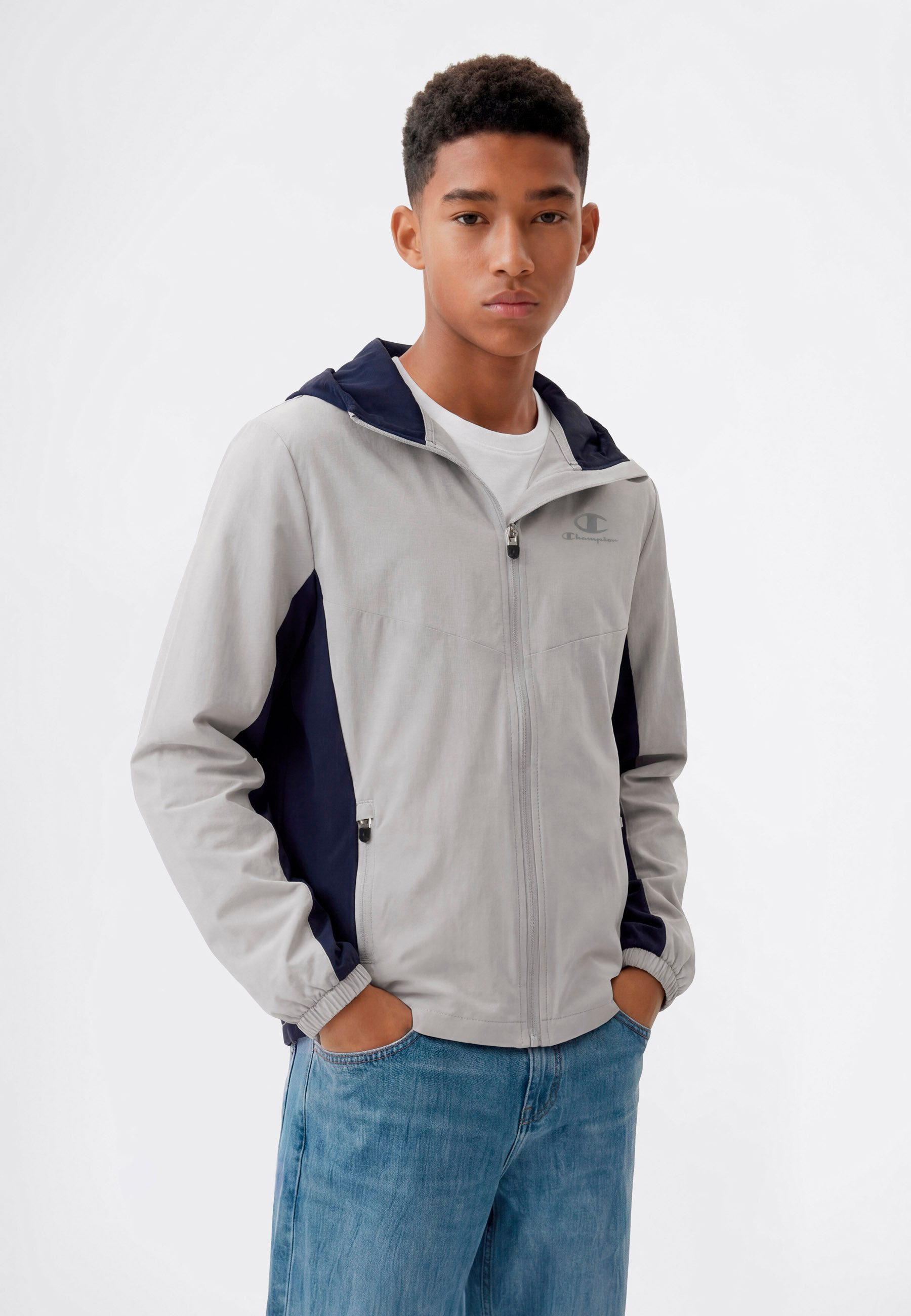 Champion Steppjacke SPORTWEAR JACKET Slim Fit mit markanter Steppoptik, sportliches Design, Slim Fit Passform