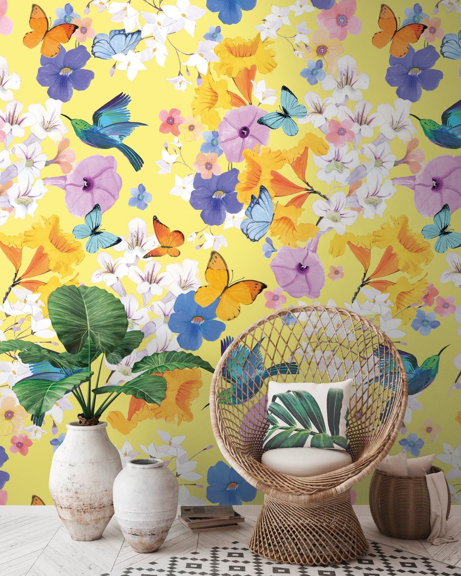 Newroom Vliestapete, [ 2,8 x 1,59 m ] großzügiges Motiv - kein wiederkehrendes Muster - nahtlos große Flächen möglich - Fototapete Wandbild Blumen Vögel Schmetterlinge Made in Germany