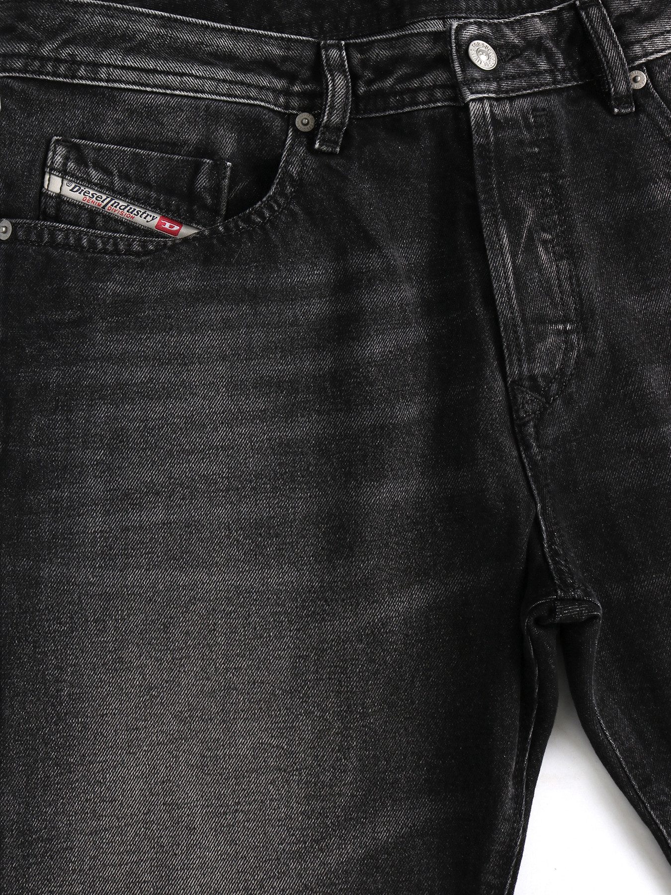 Diesel Tapered-fit-Jeans Regular Fit - BUSTER X R9K38 - Länge:32 ohne Stretch, markanter Used-Look