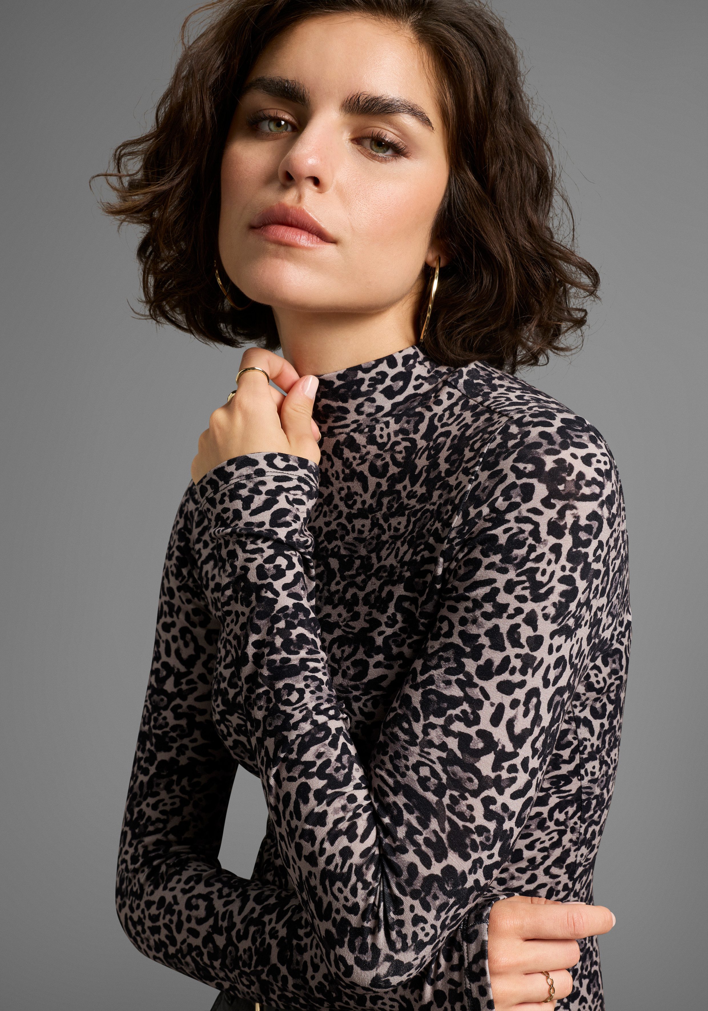 Laura Scott Longsleeve in modischem Leoparden-Print - NEUE KOLLEKTION. € 31,99, (€ 31,99 pro 1 Stk).