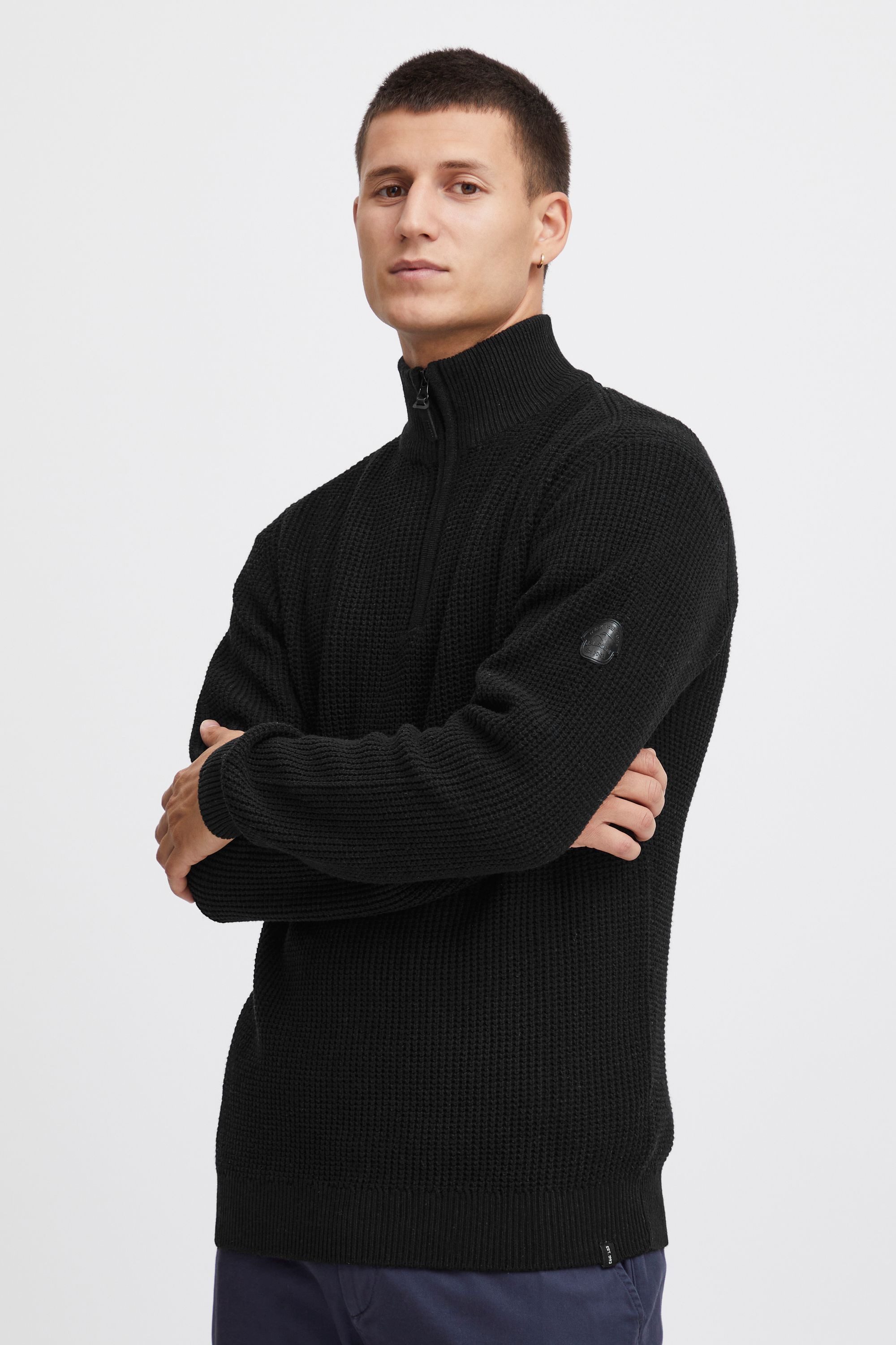 Troyer IDRevillan Knit