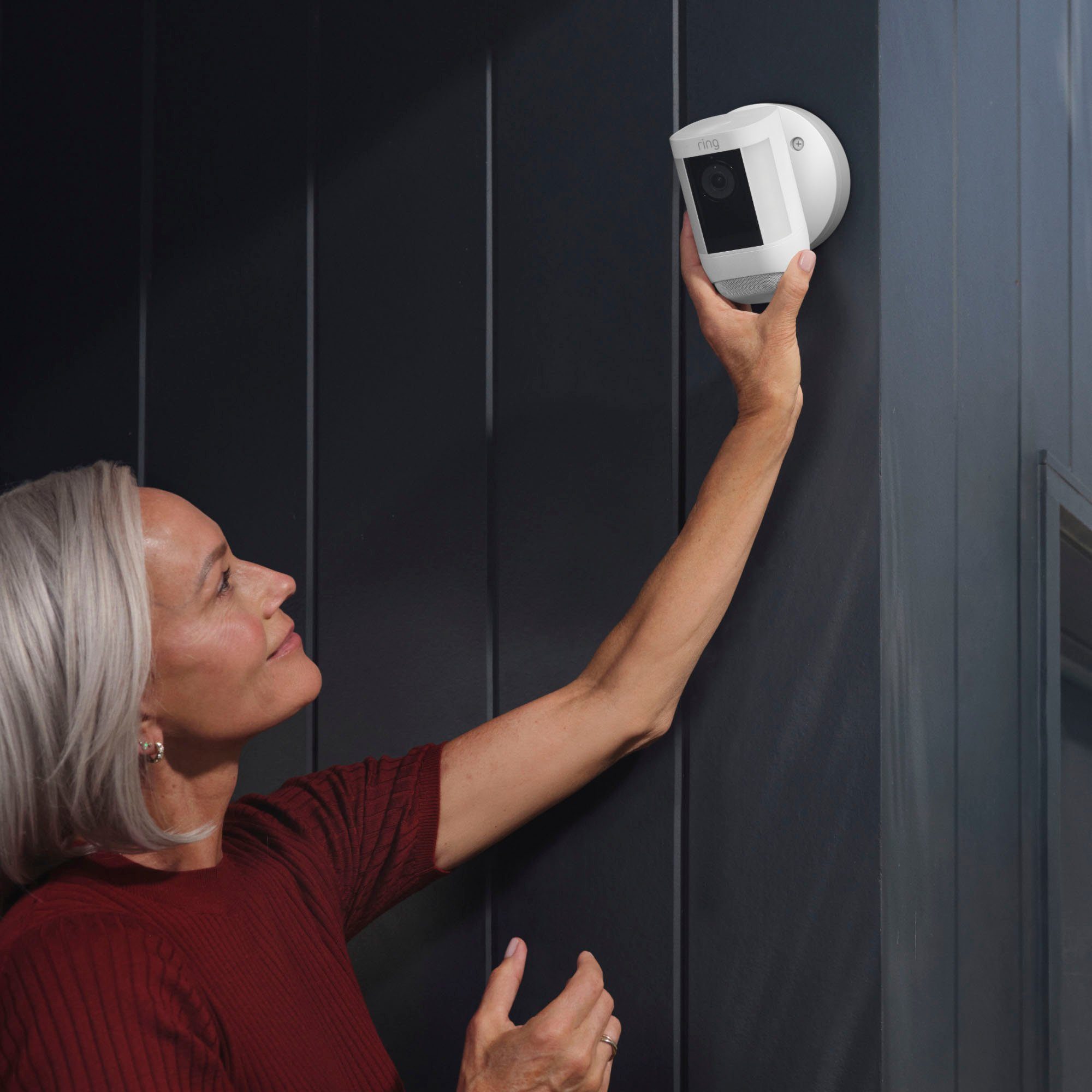 Ring Überwachungskamera Spotlight Kamera Pro Kabel (Außenbereich)