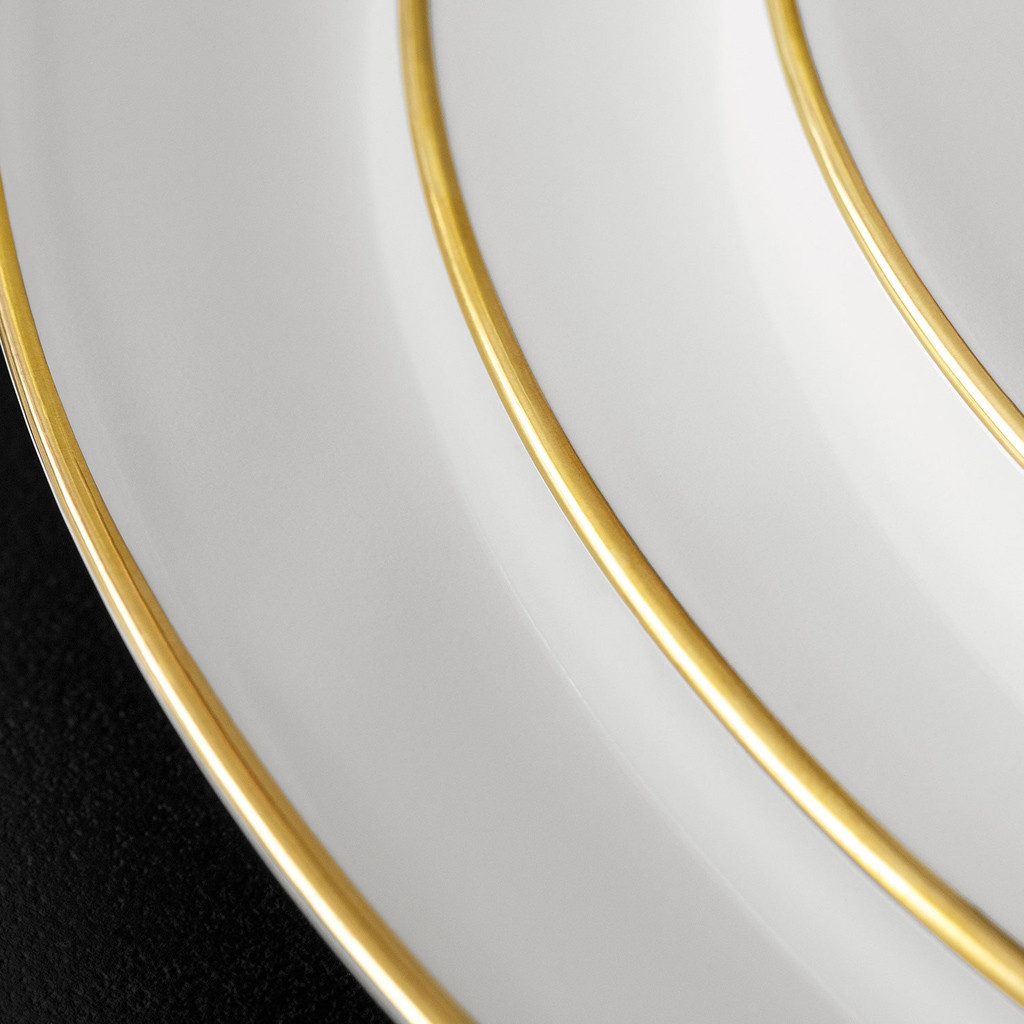 Villeroy & Boch Servierplatte Anmut Platte rund, flach, Porzellan, (1-tlg), Premium Bone Porcelain, spülmaschinenfest, Made in Germany