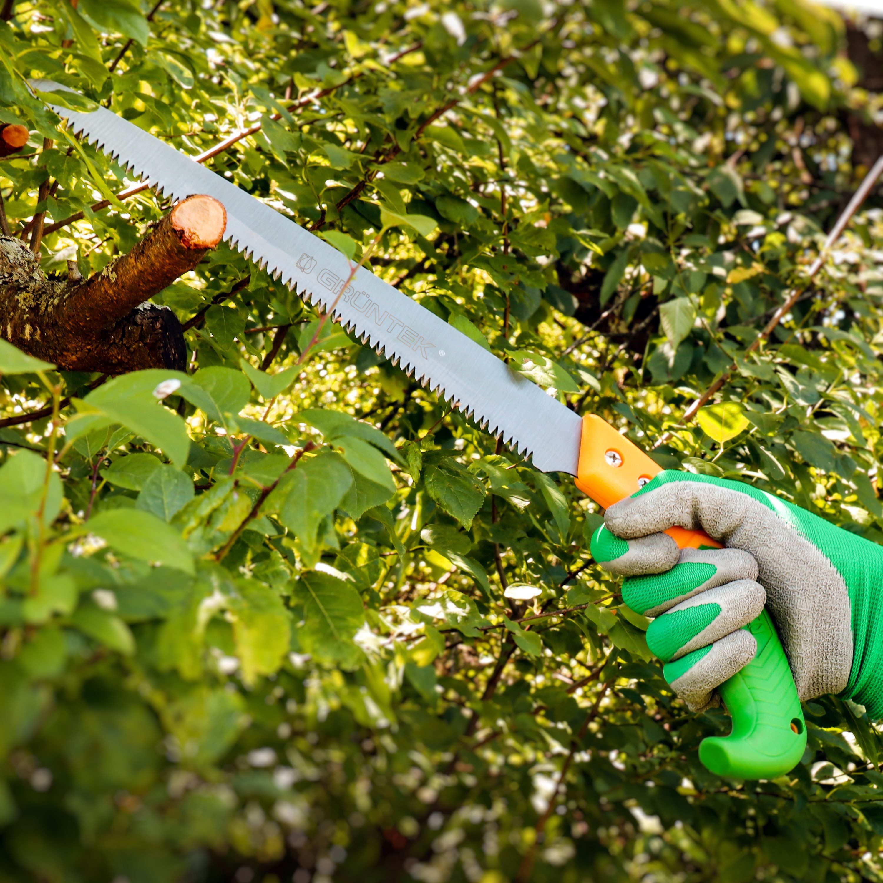 GRÜNTEK Gartensäge Leichte und scharfe Holzsäge / Handsäge BARRAKUDA 300 mm günstig online kaufen