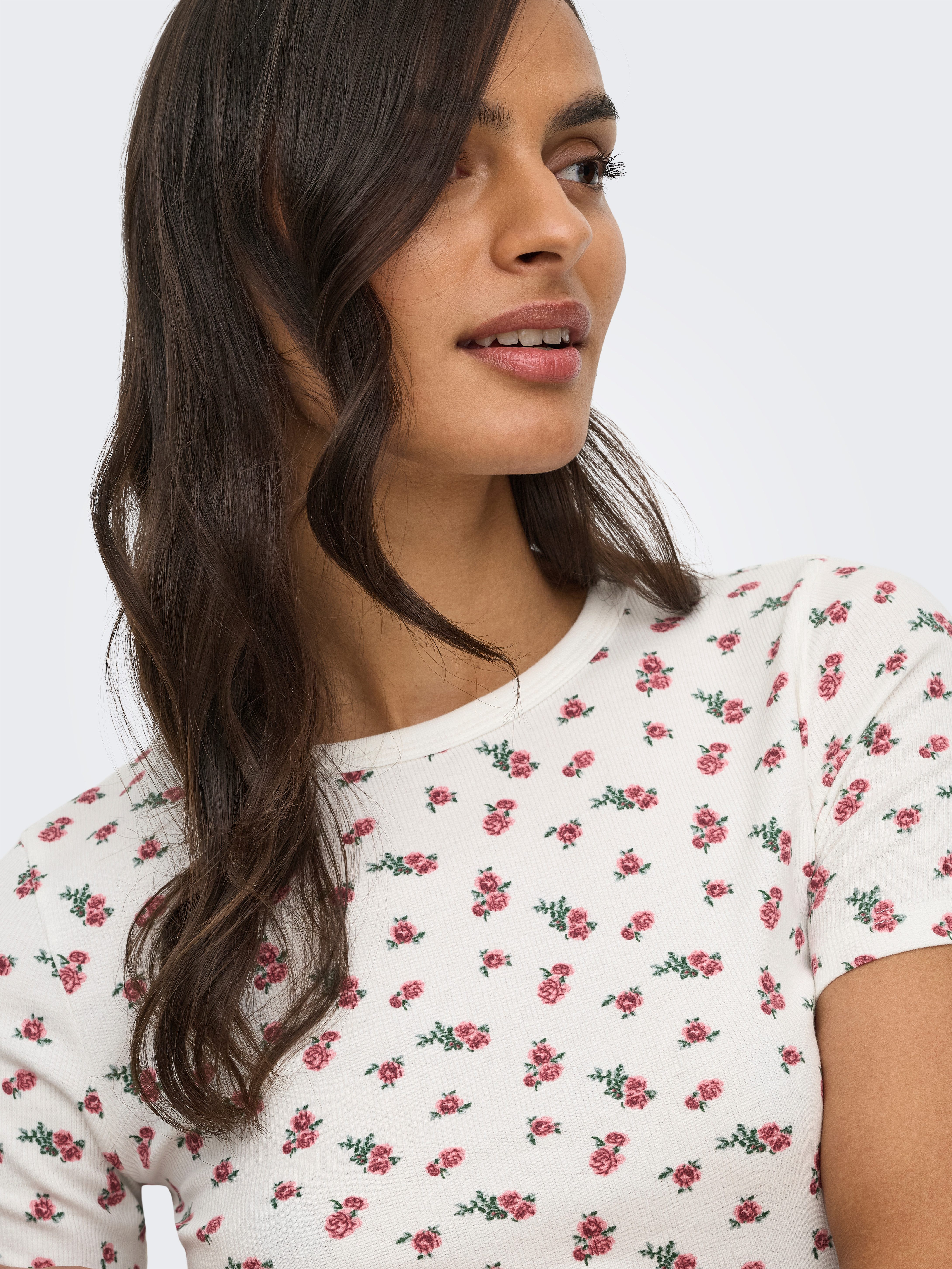 JDY Kurzarmshirt JDYLUCKY S/S O NECK TOP JRS DIA