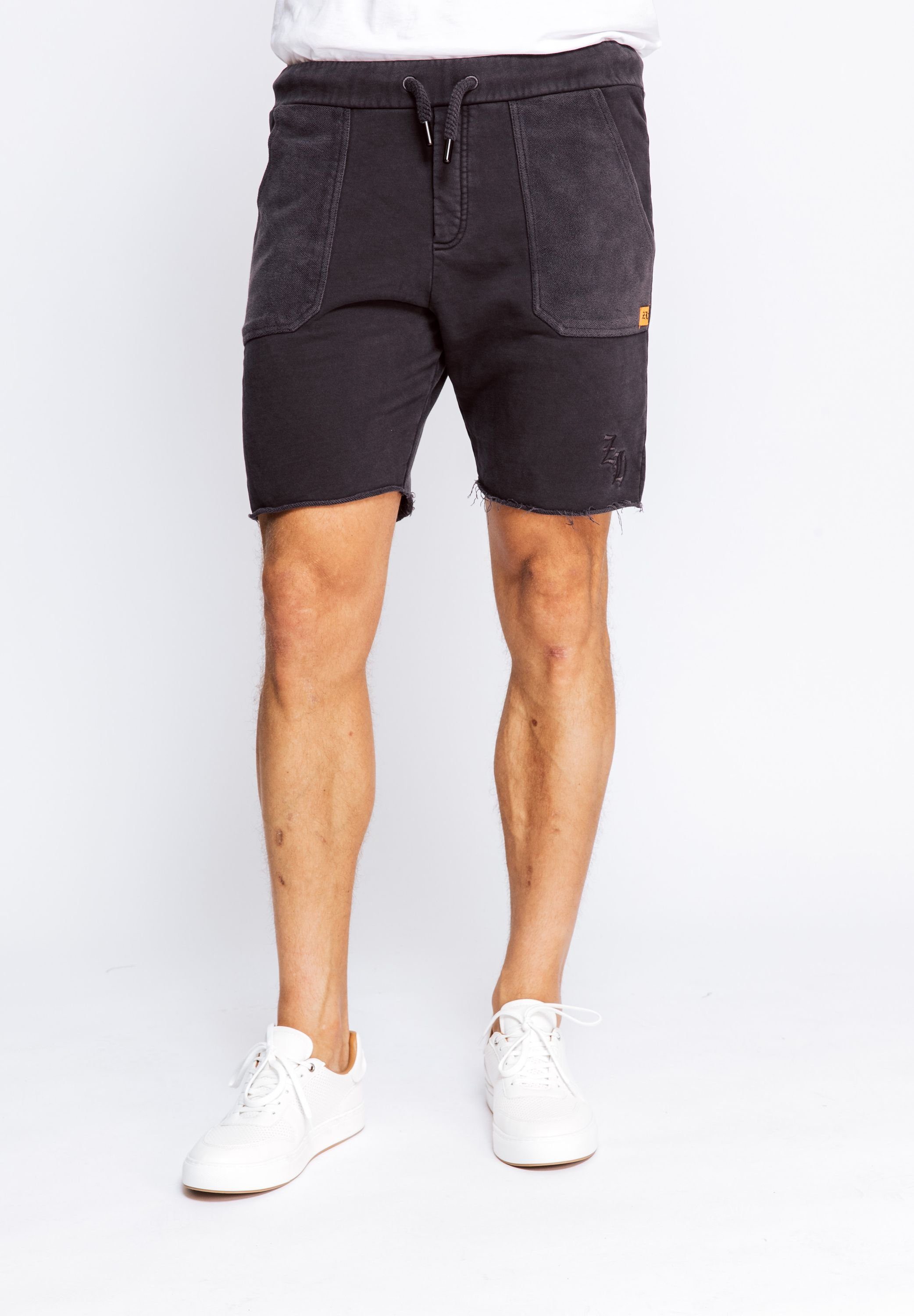 Zhrill Shorts Shorts TINUS Black angenehmer Tragekomfort (0-tlg)