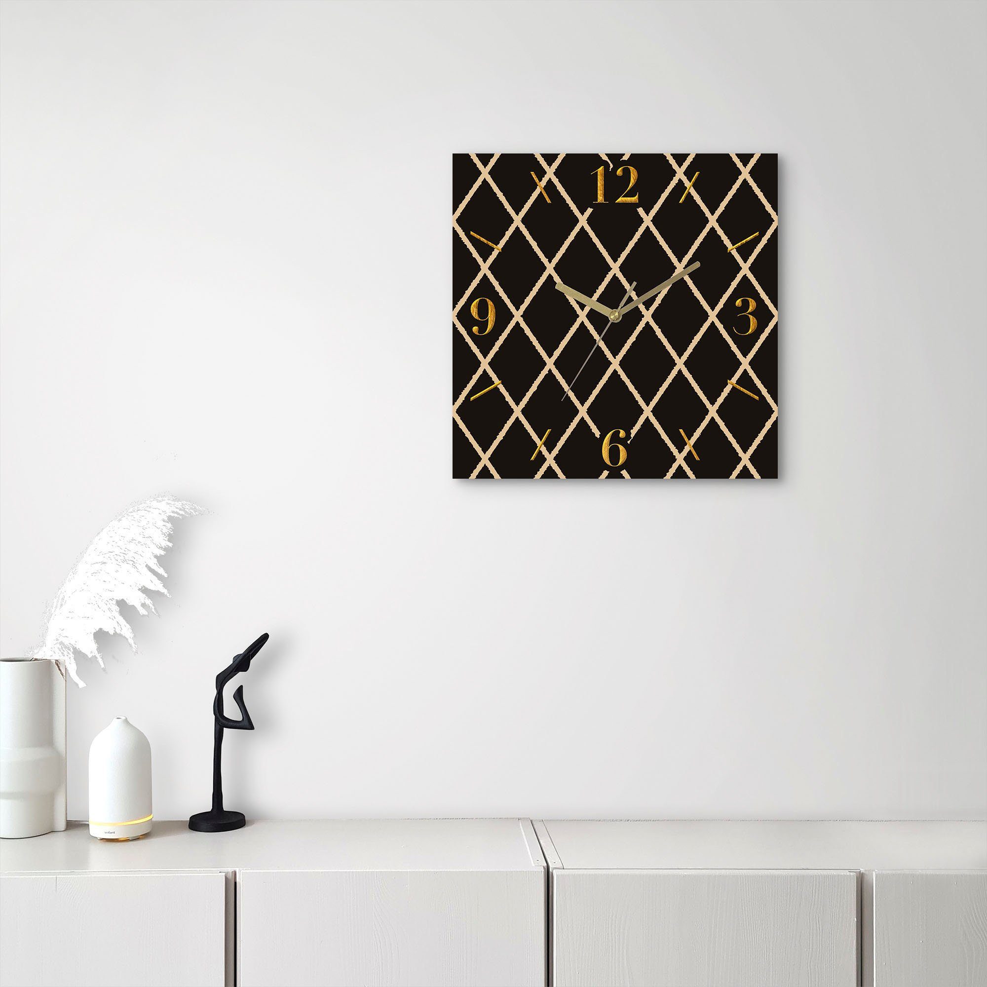 Leonique Wanduhr Karo (wahlweise mit Quarz- oder Funkuhrwerk, lautlos ohne Tickgeräusche)