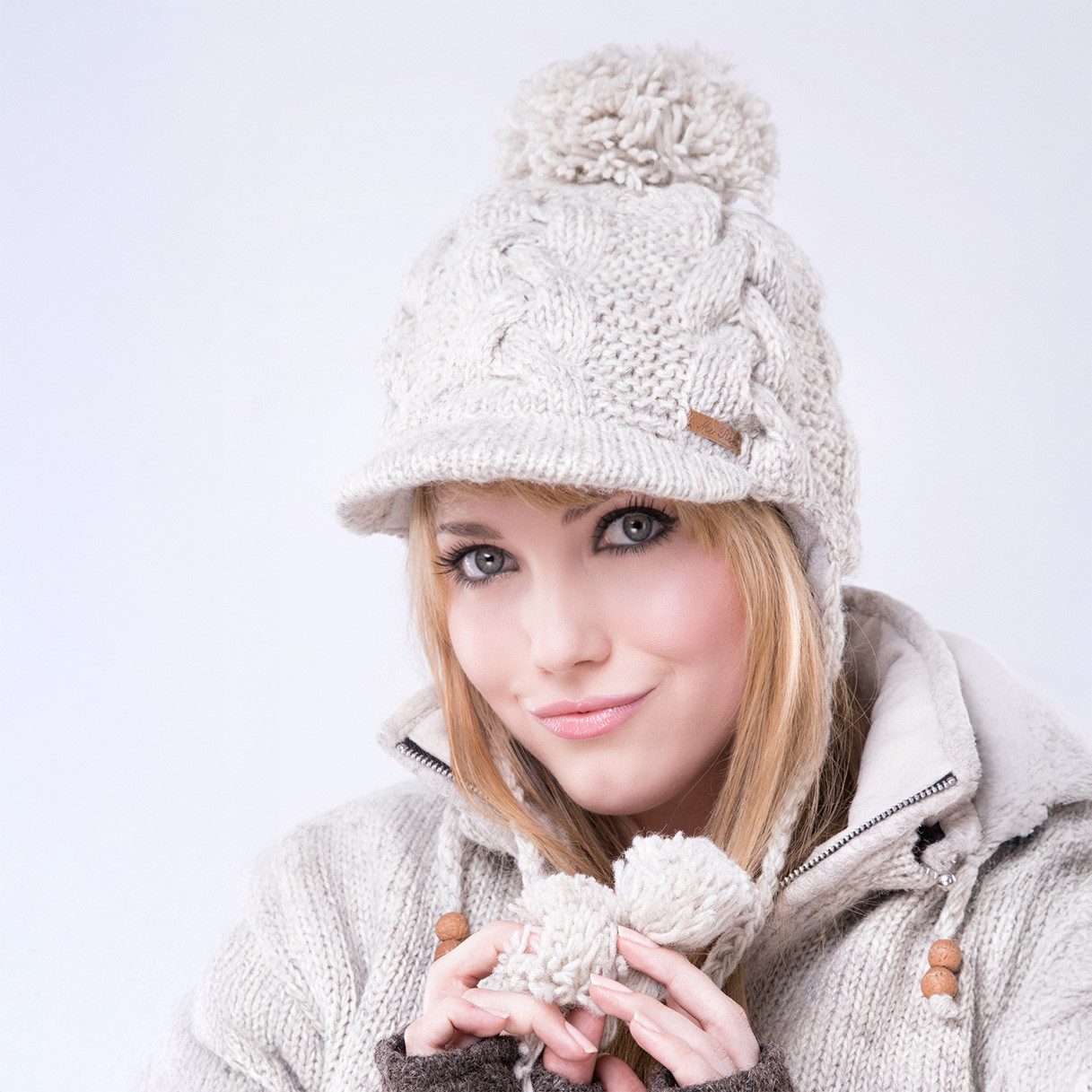 McRon Strickmütze Wollmütze Modell Susi gefüttert mit Fleece günstig online kaufen