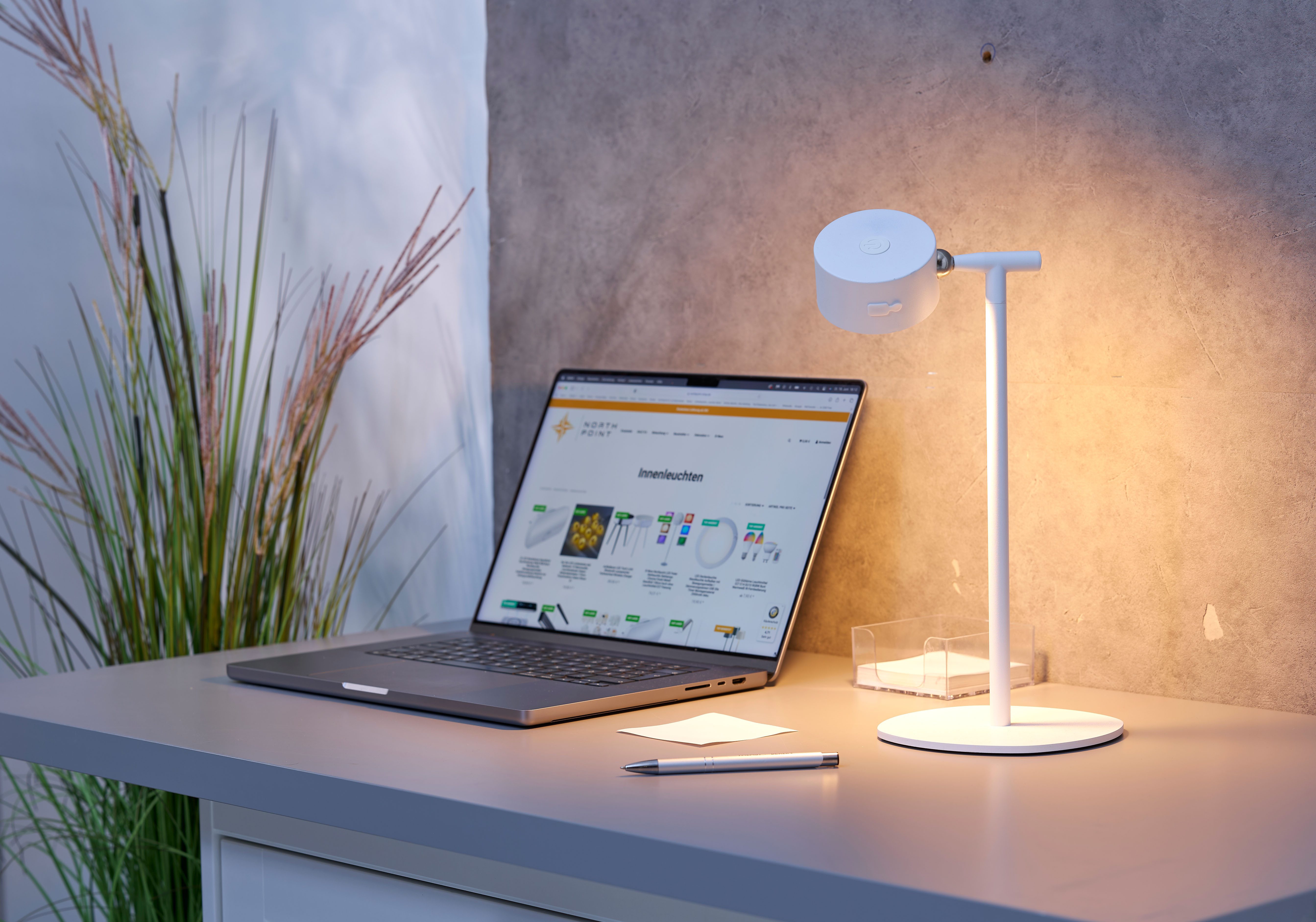 Northpoint LED Stehlampe 3 in 1 LED Akku Stehlampe dimmbar Wandleuchte Tischlampe – Bild 3 von 5