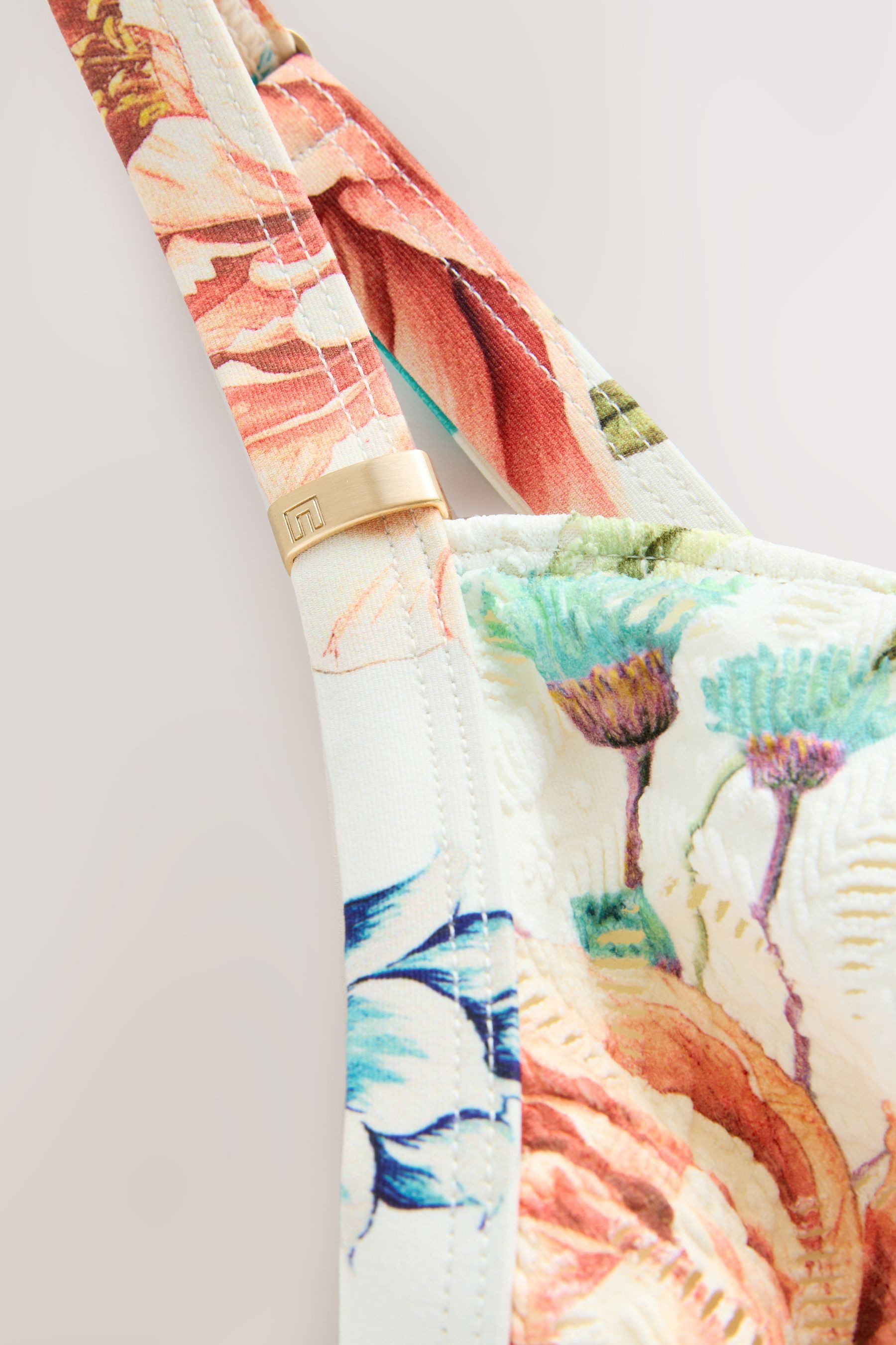 Next Badeanzug Bauchformender Badeanzug (1-St)