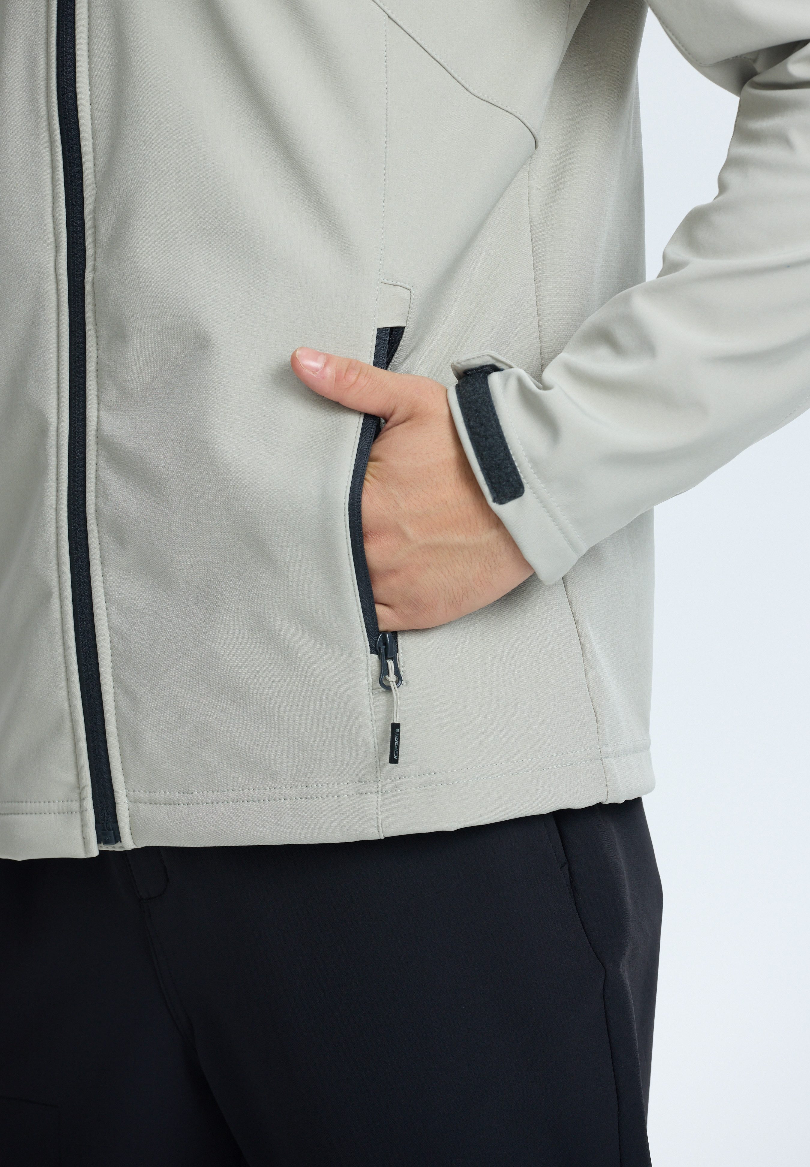 Icepeak Softshelljacke BRIMFIELD für sportliche Aktivitäten, winddicht, wasserabweisend