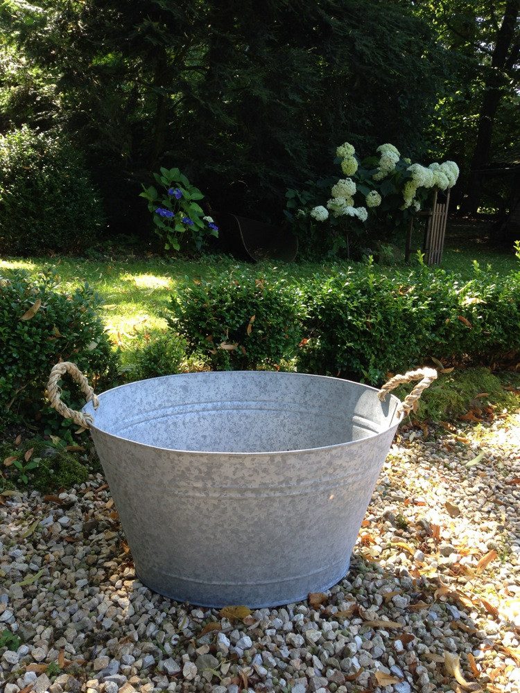 Antikas Gartenpflege-Set Zinkwanne - romantische Waschwanne verzinkt - Badewanne f.