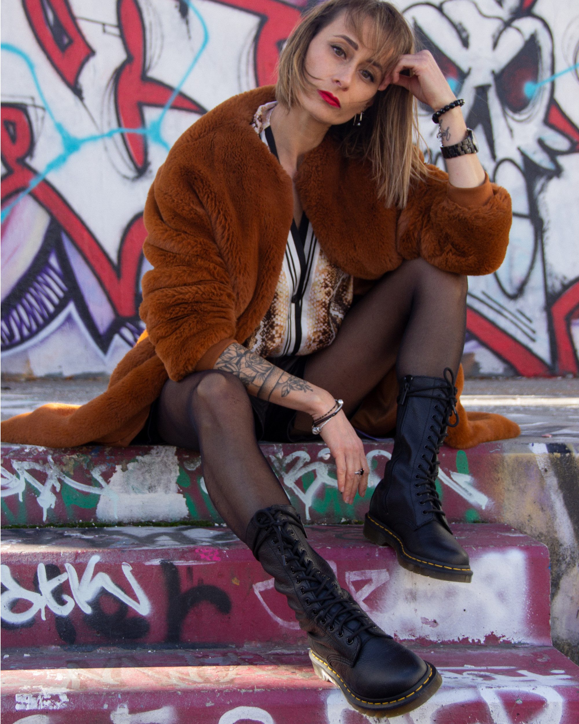 DR. MARTENS 1B99 Black Virginia Schnürstiefel Langschaftstiefel, Boot mit R günstig online kaufen