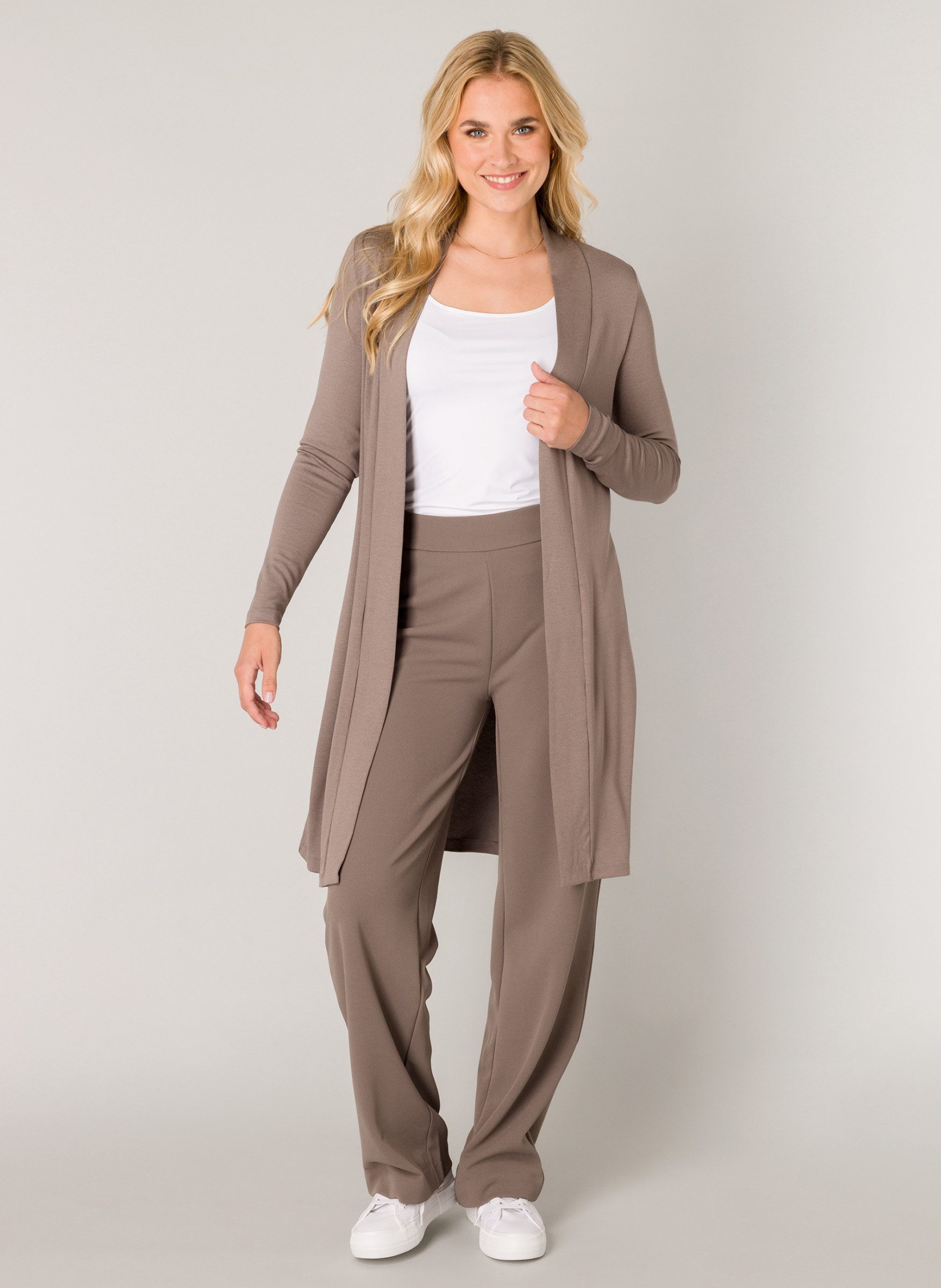 Base Level Strickjacke in melierter Optik günstig online kaufen