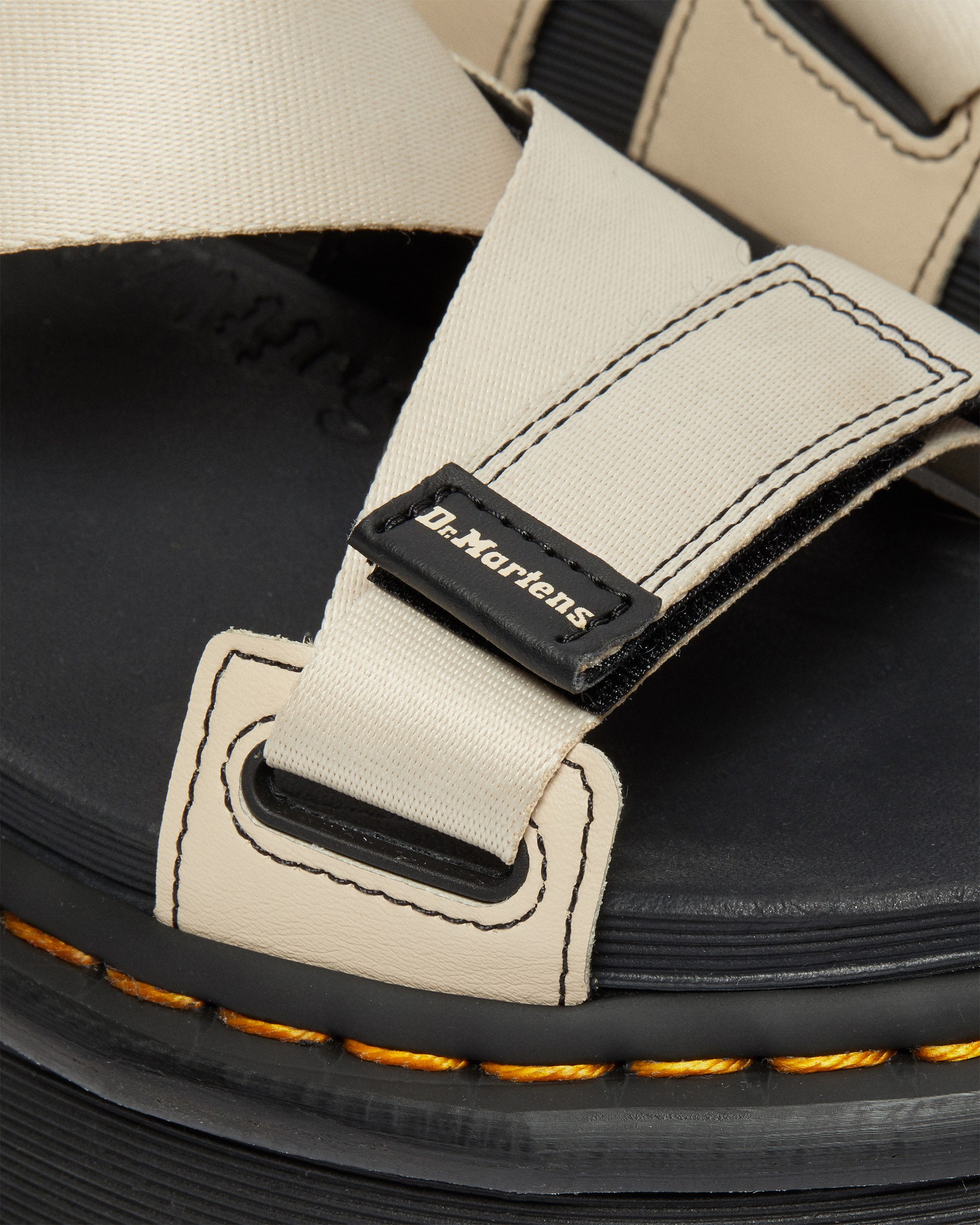 DR. MARTENS KIMBER Webbing & Hydro Sandale