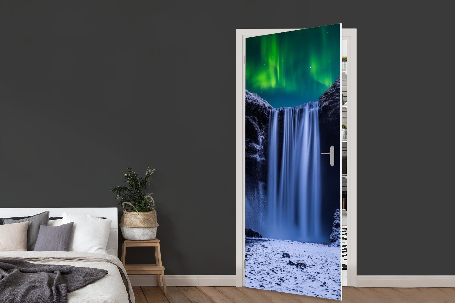 Türtapete Schnee Wasserfall Fototapete Matt, - Island, (1 Nordlichter Türaufkleber, St), Tür, bedruckt, für cm MuchoWow - - 75x205