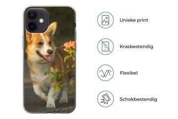 MuchoWow Handyhülle Hund - Rosen - Strauch, Handyhülle Apple iPhone 12, Smartphone-Bumper, Print, Handy