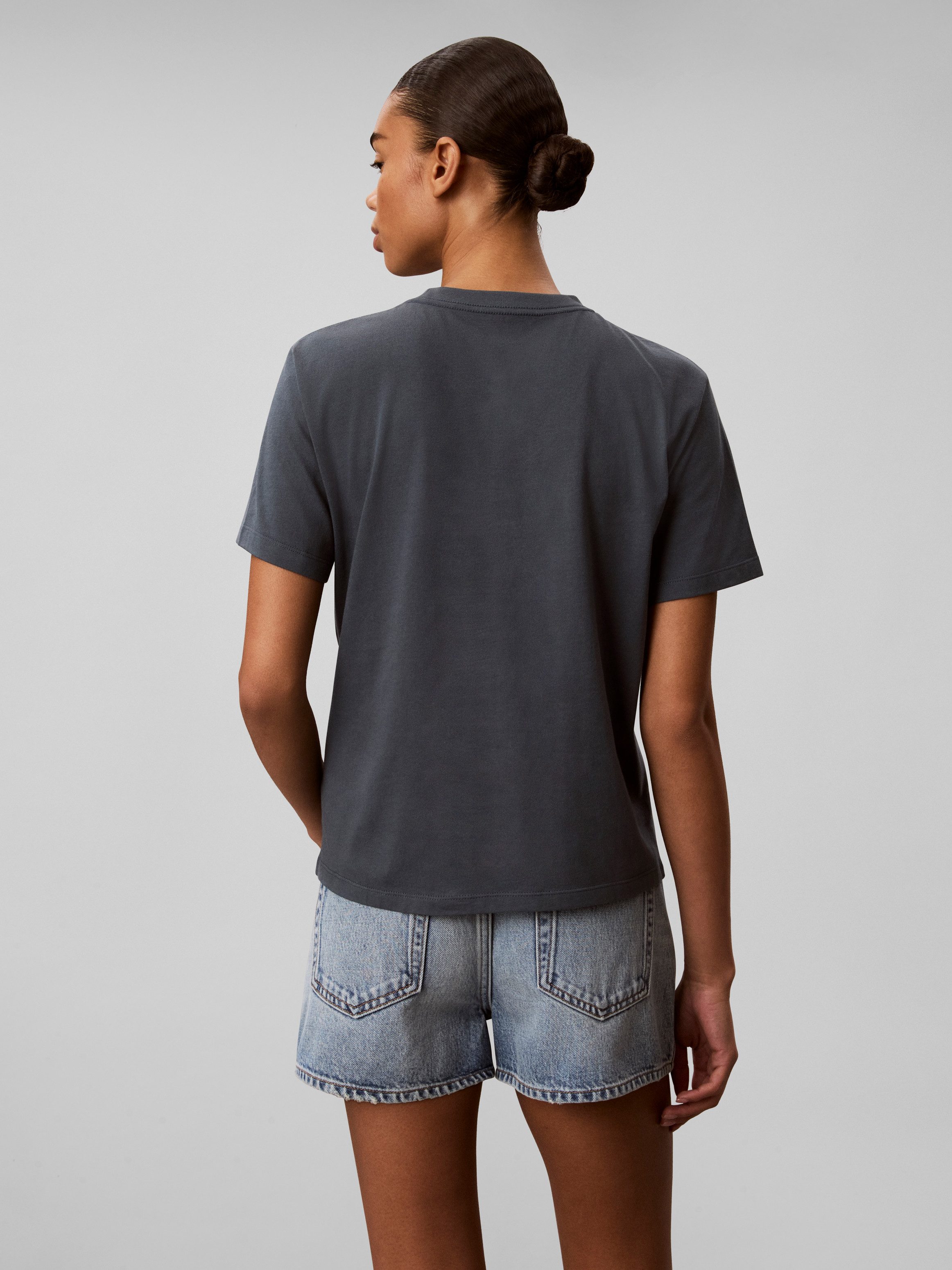 Calvin Klein Jeans T-Shirt Rundhalsausschnitt, Regular Fit, reine Baumwolle