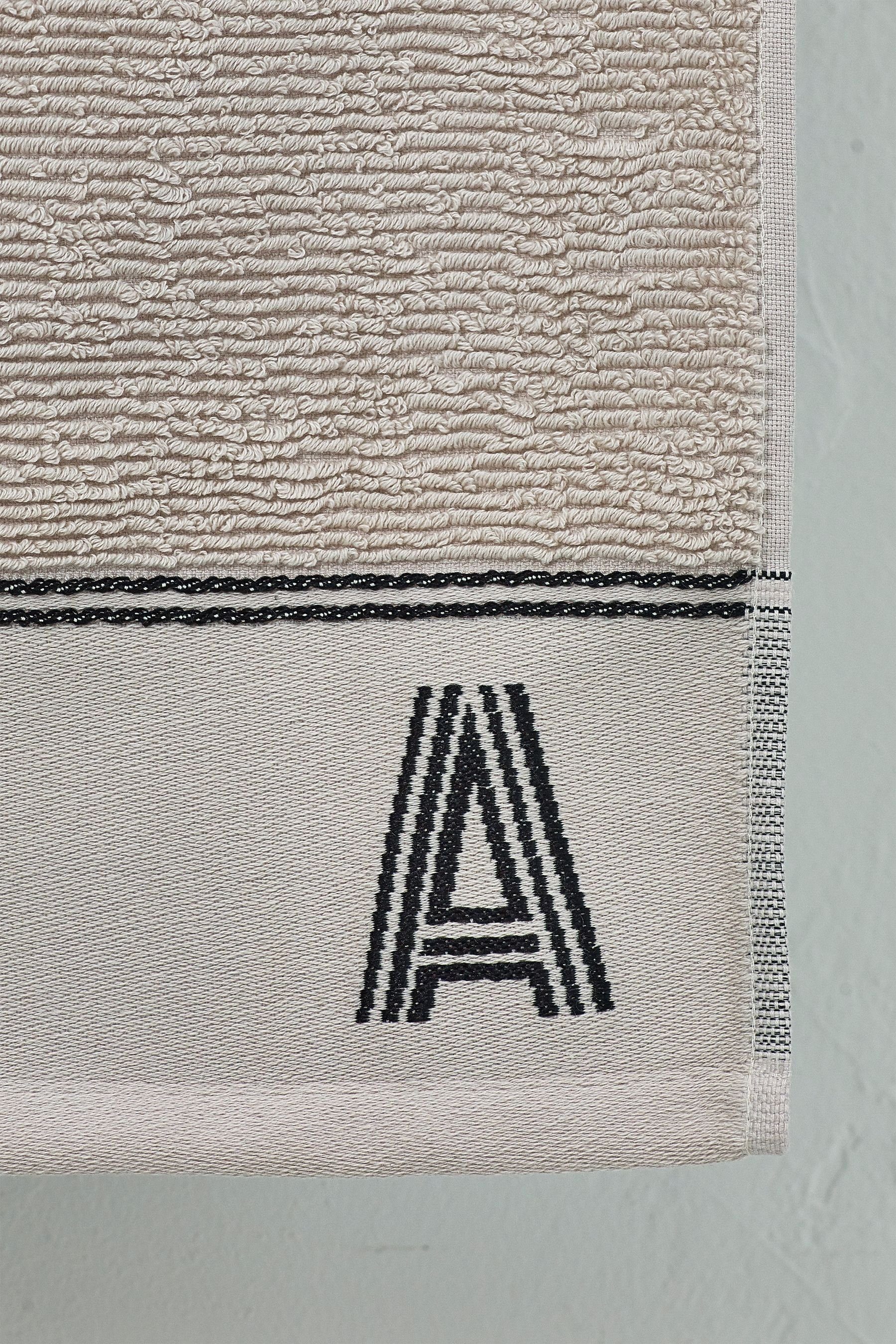 A Monogramm, Handtuch Next (1-St) Handtuch mit Natural