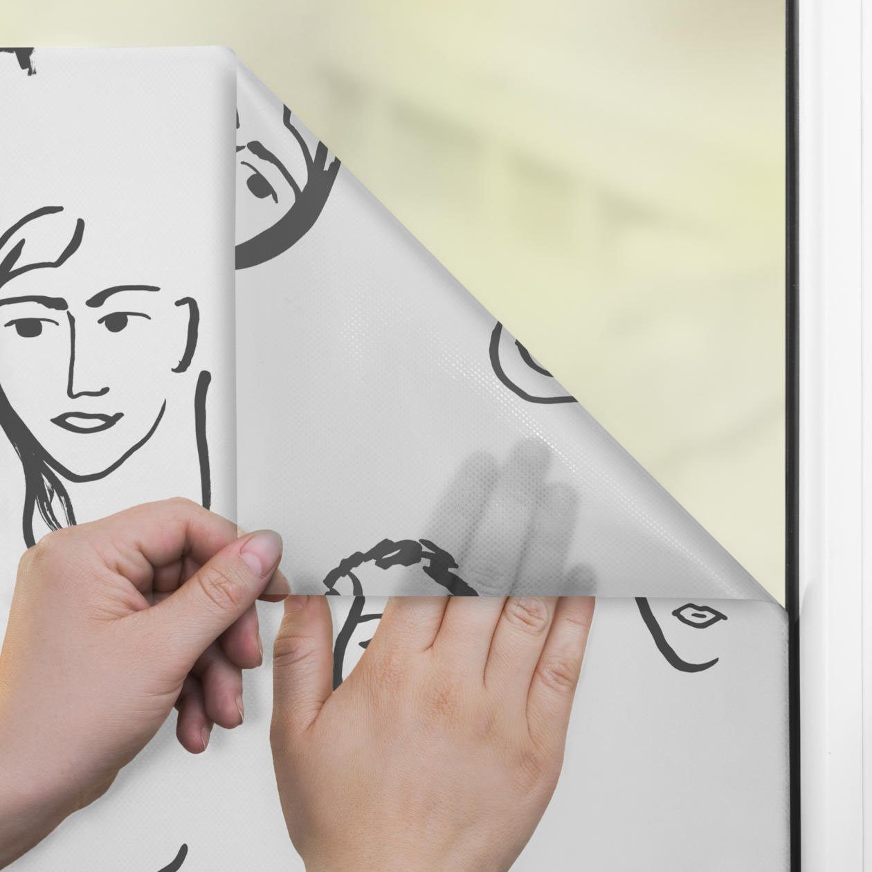 LICHTBLICK ORIGINAL Fensterfolie Fensterfolie selbstklebend, Sichtschutz, Faces - Schwarz, blickdicht, glatt