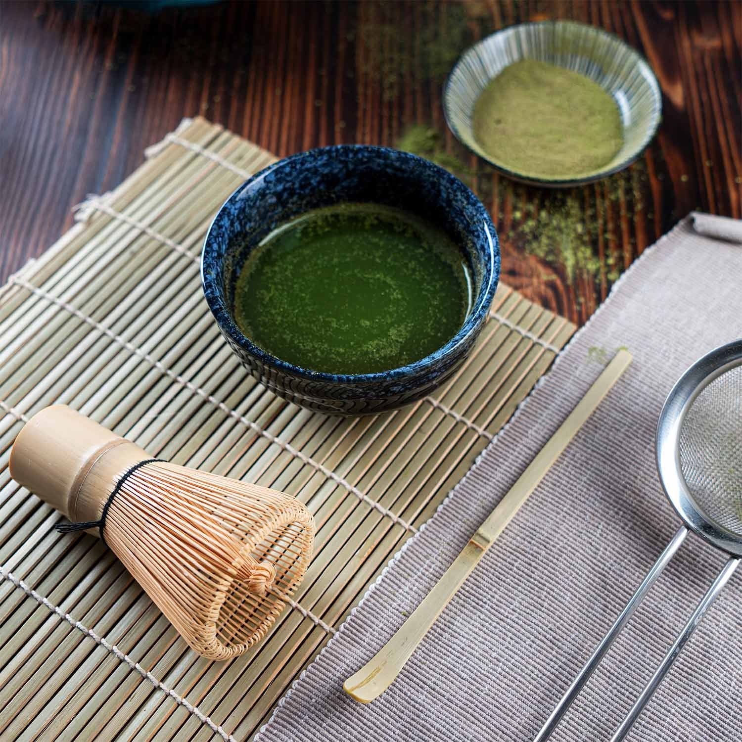 Dimono Teeglas DIMONO Matcha Tee Set–Teezubereitung Set mit Chasen, Schale & Zubehör, Japanische Tee-Schale Matchaschale aus gebranntem Ton